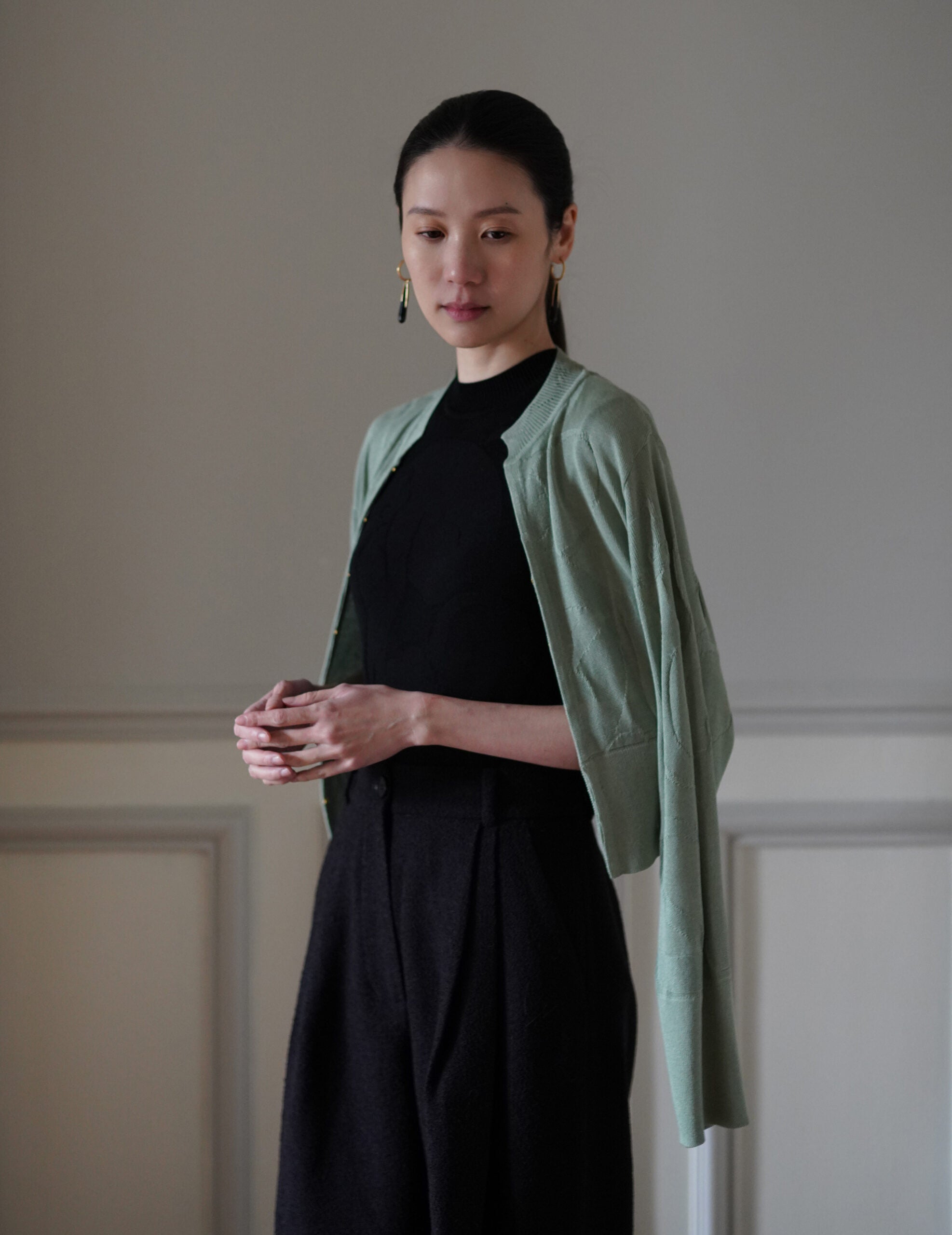 Mame Kurogouchi | Woman Figure Knitted Cardigan・Lake Green (Exclusive Color)