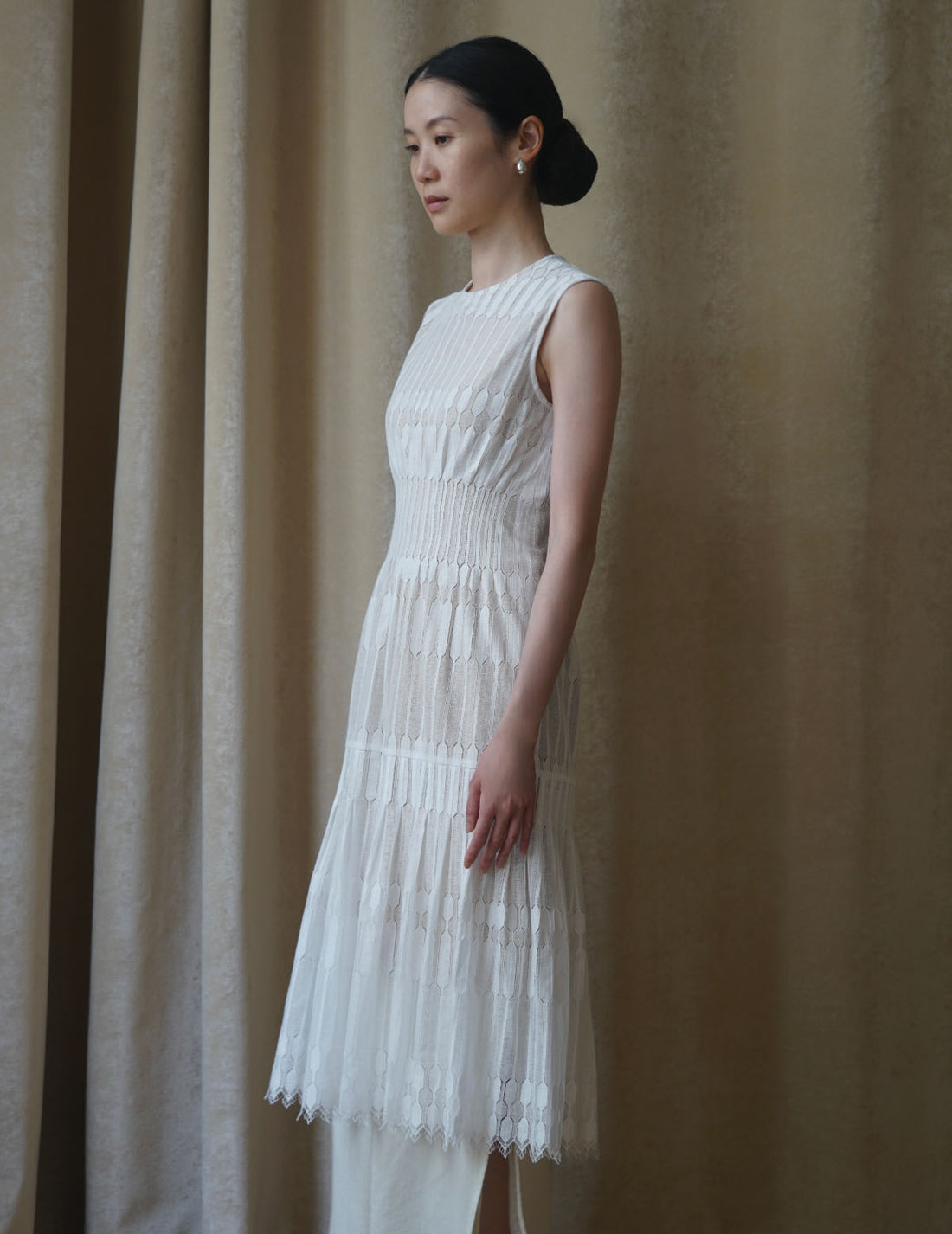 Pre-order｜Geometric Lace Dress・White