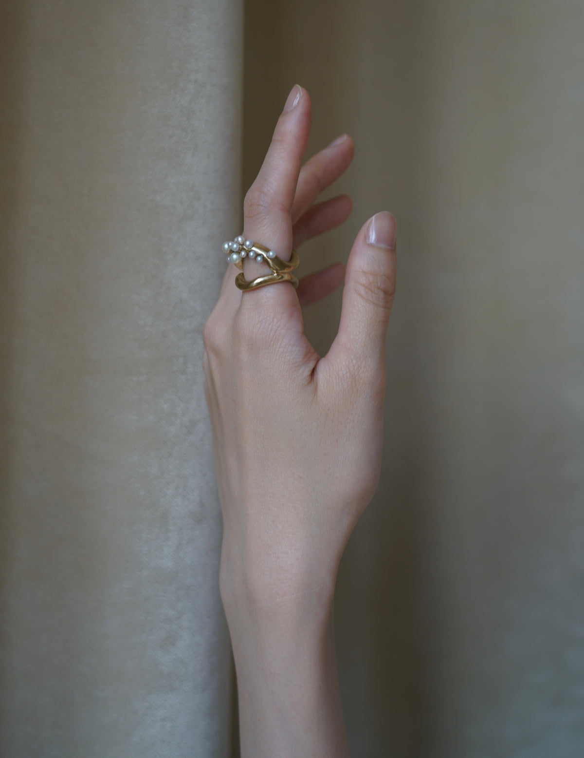 Double Wave Cluster Ring - Gold