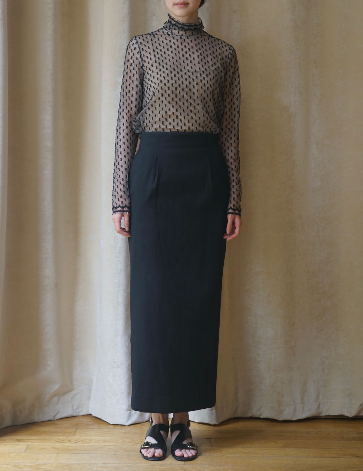 SUN YUHONG | Frayed Polka Dot Blouse - Black - M