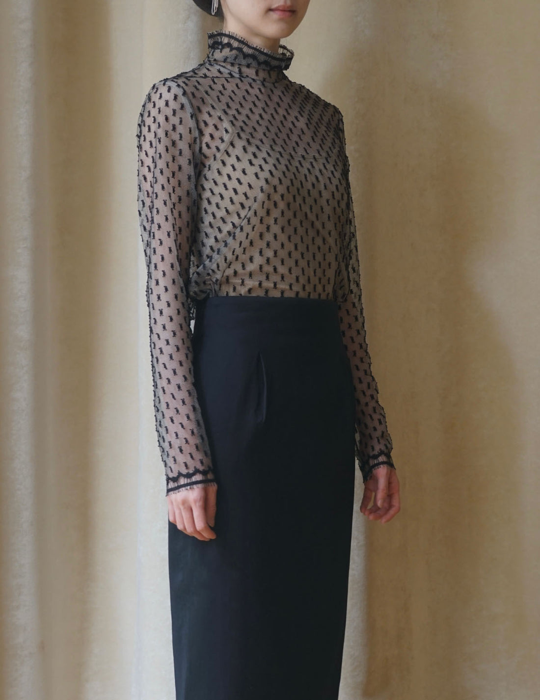 SUN YUHONG | Frayed Polka Dot Blouse - Black - M