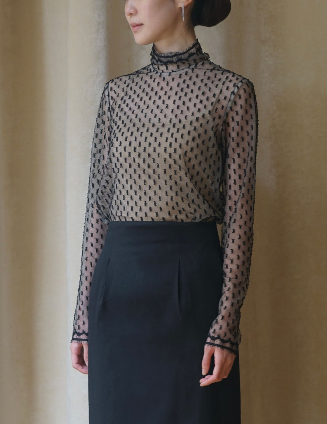 SUN YUHONG | Frayed Polka Dot Blouse - Black - M