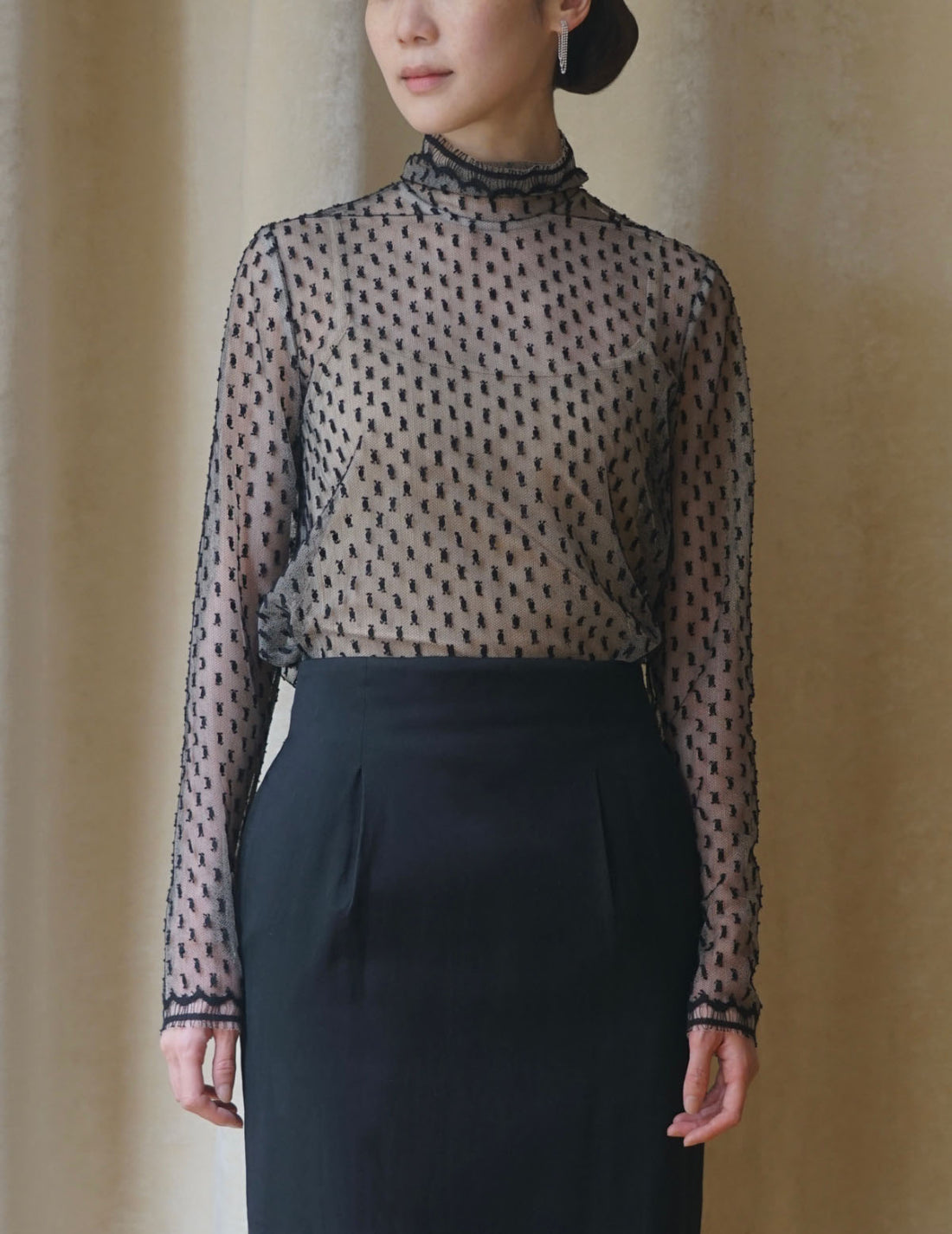 SUN YUHONG | Frayed Polka Dot Blouse - Black - M