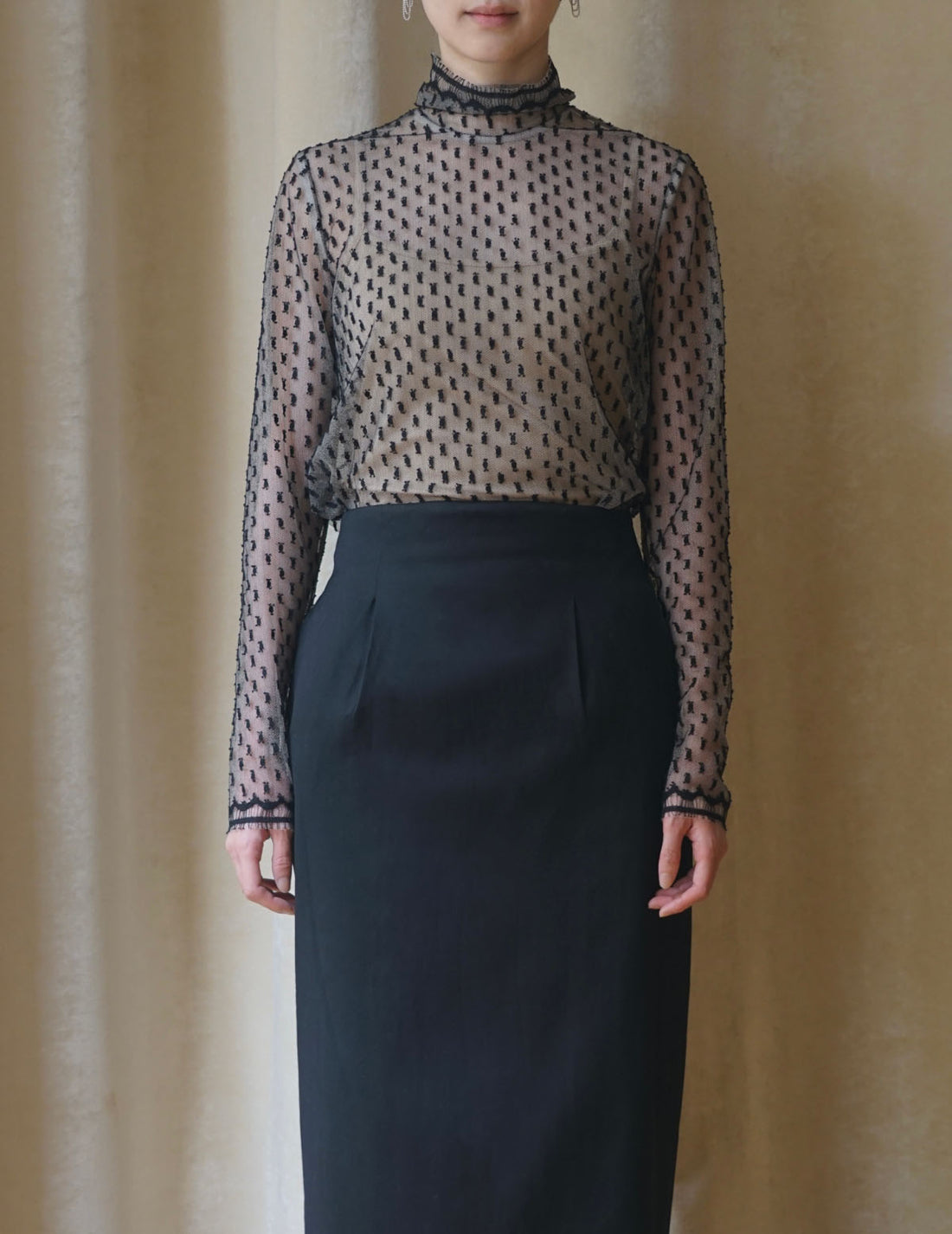 SUN YUHONG | Frayed Polka Dot Blouse - Black - M