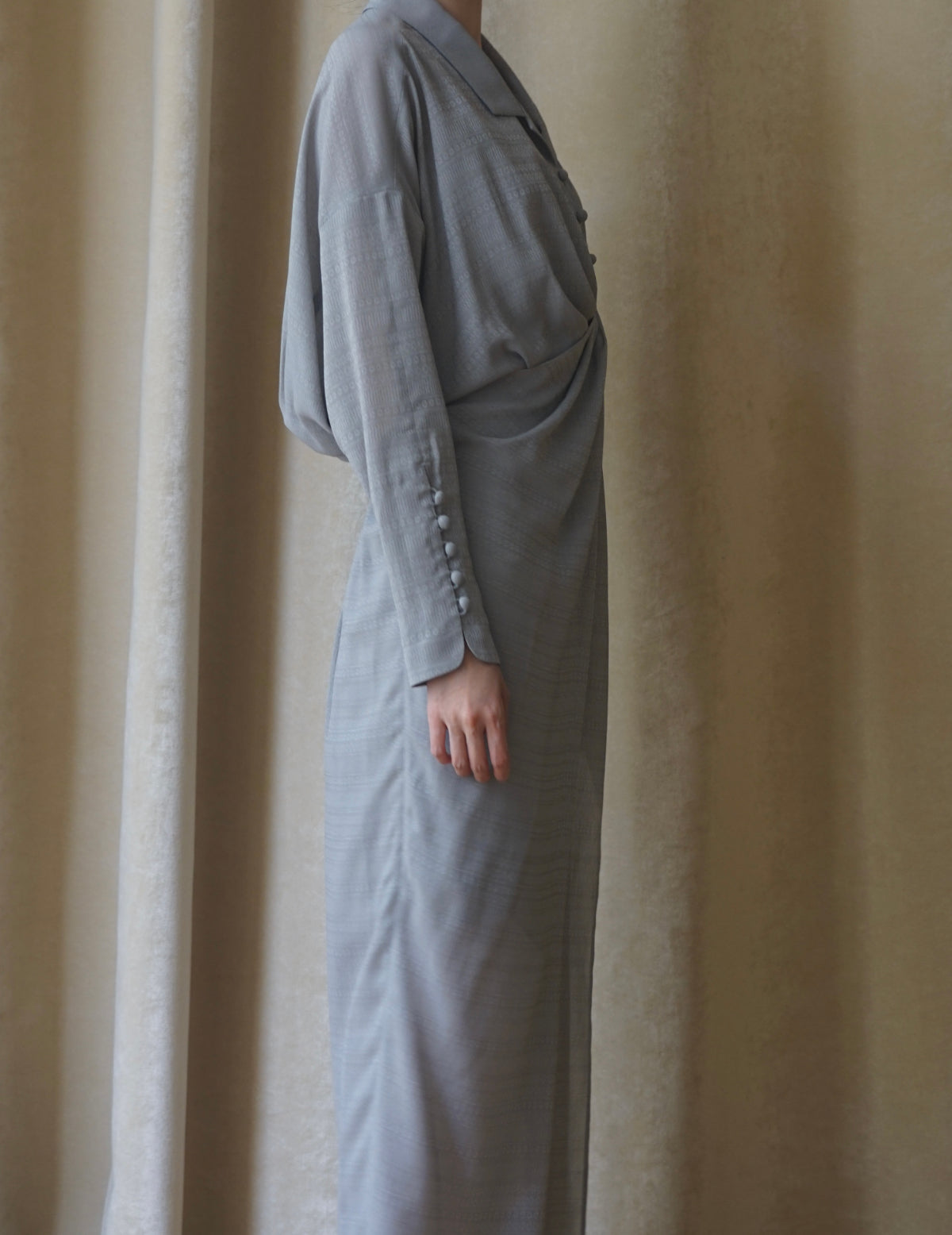 MAME KUROGOUCHI | "Mishima Karatsu" Floral Pattern Jacquard Draped Dress．grey