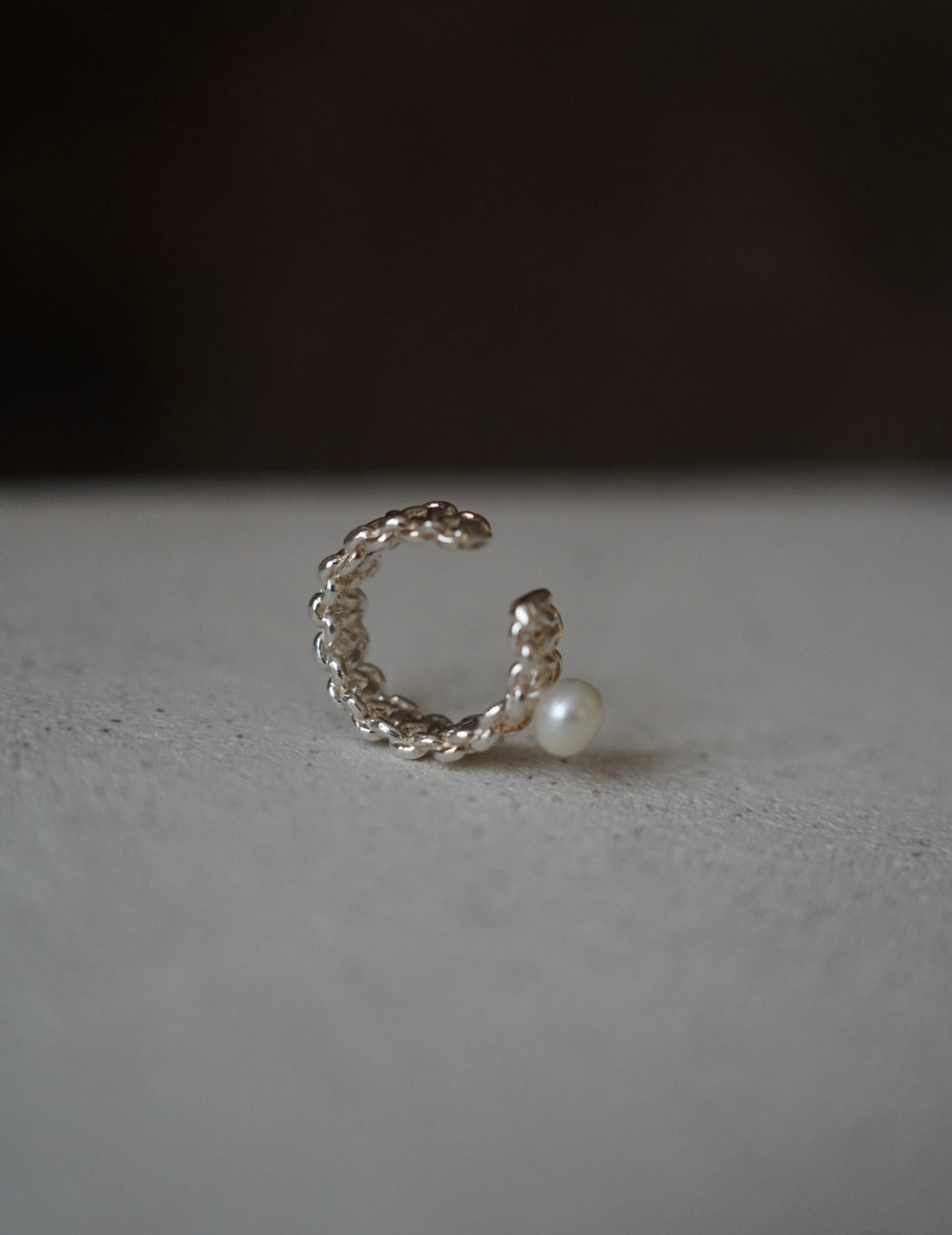 MIRIT | Mizuhiki & Pearl Ear Cuff