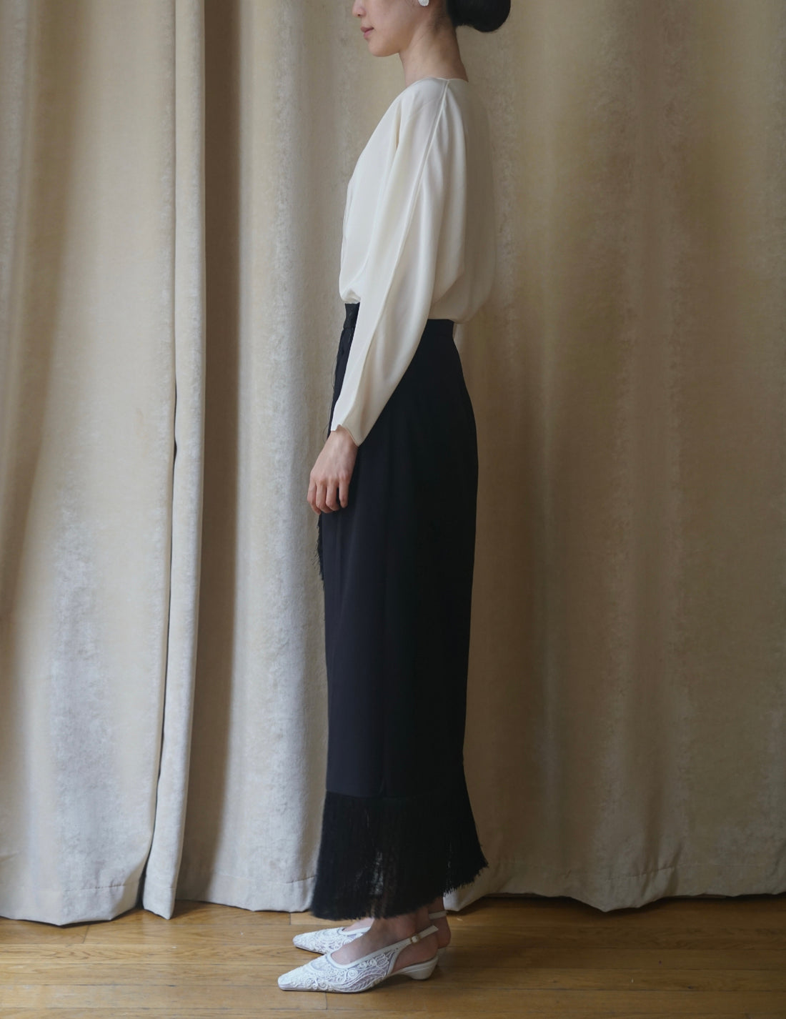 DELEGAN | Milk Skirt “BAKHROMA” - All black