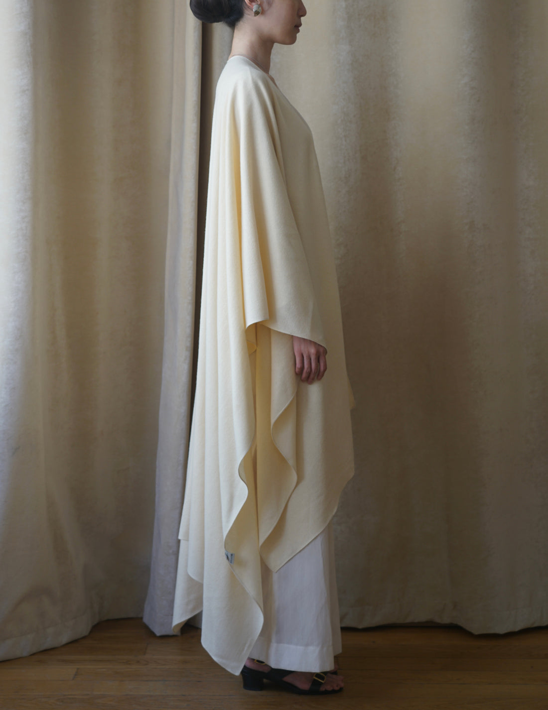 CORTANA | JACKIE PONCHO・IVORY