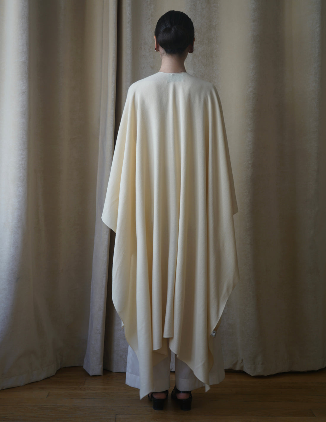 CORTANA | JACKIE PONCHO・IVORY