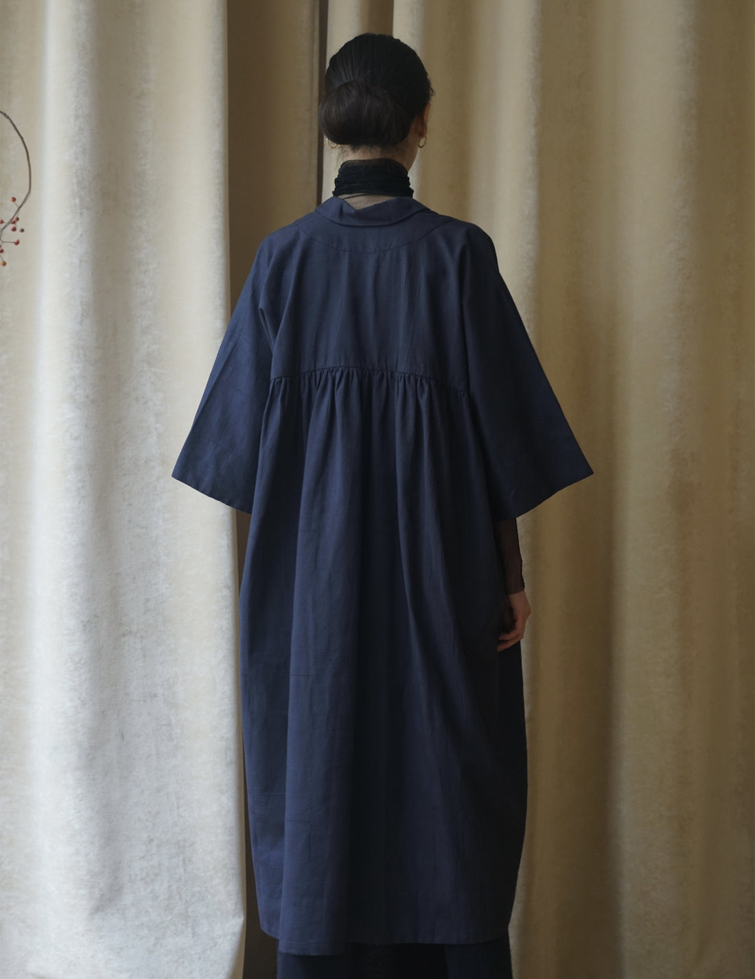 Khadi and Co. | Licorice Dress・Dark Indigo