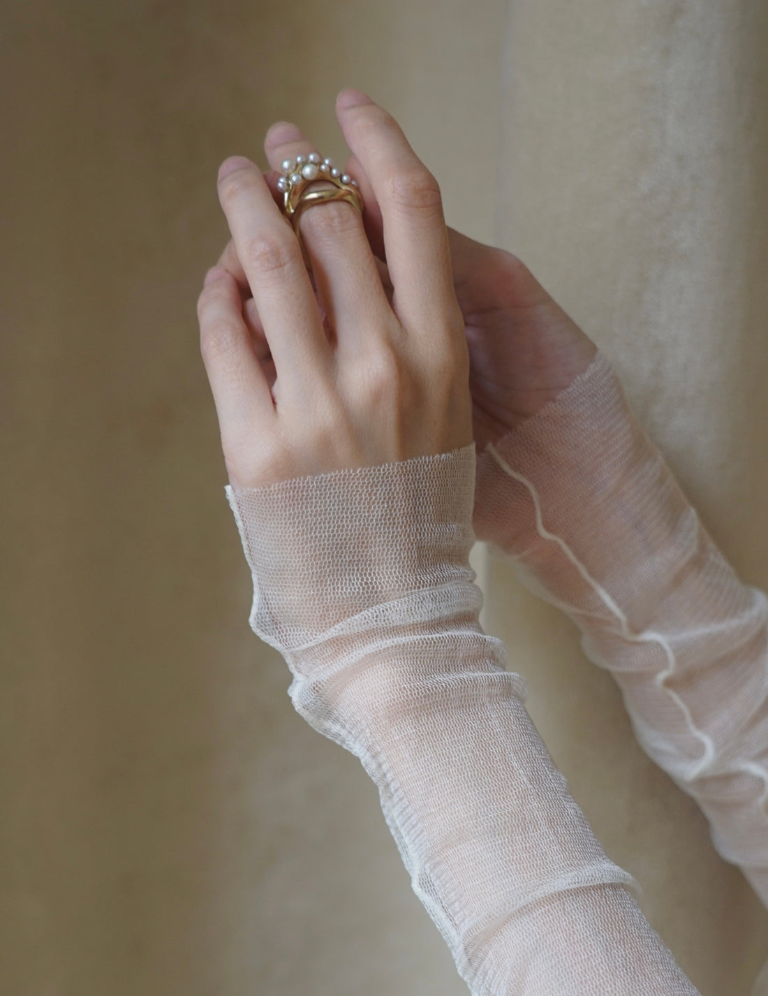 Haut en tulle de soie T De Tul・Ivoire