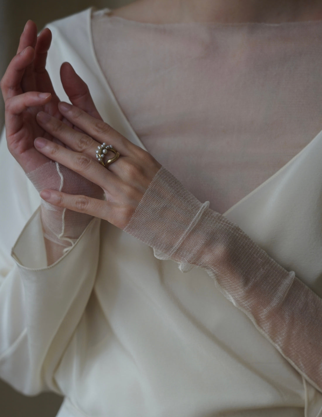 Haut en tulle de soie T De Tul・Ivoire