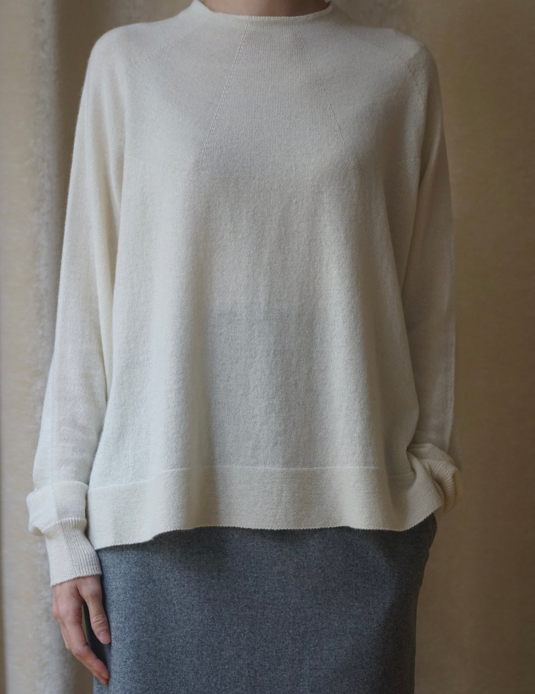 Pull en maille de soie et cachemire・Blanc