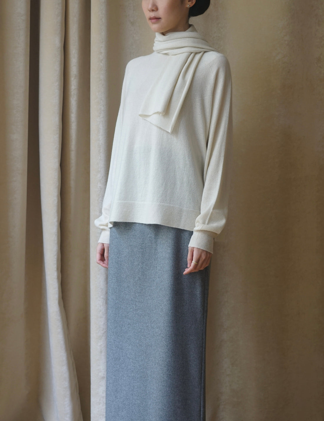 COSMIC WONDER | CASHMERE SILK KNIT SCARF・WHITE