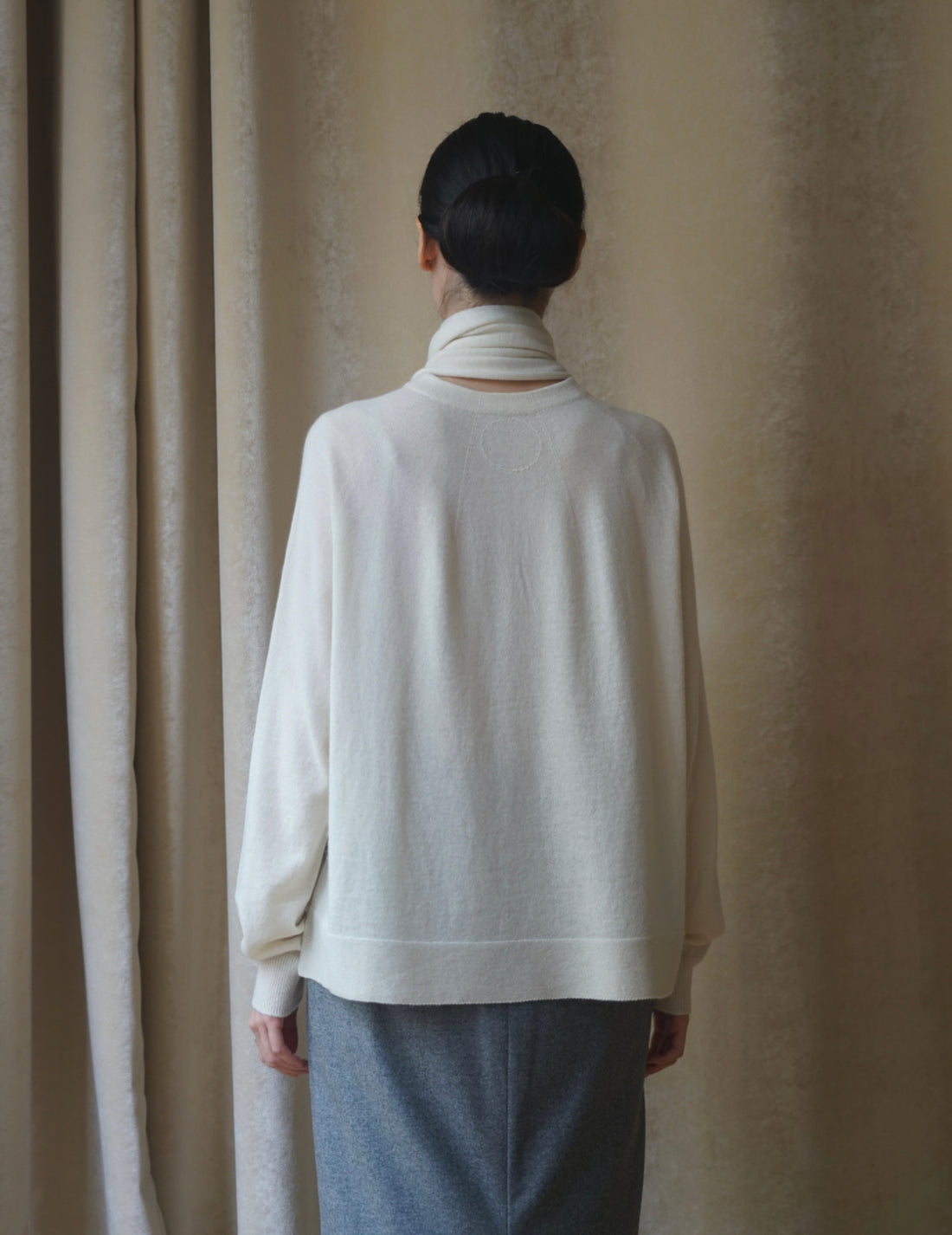 COSMIC WONDER | CASHMERE SILK KNIT SCARF・WHITE