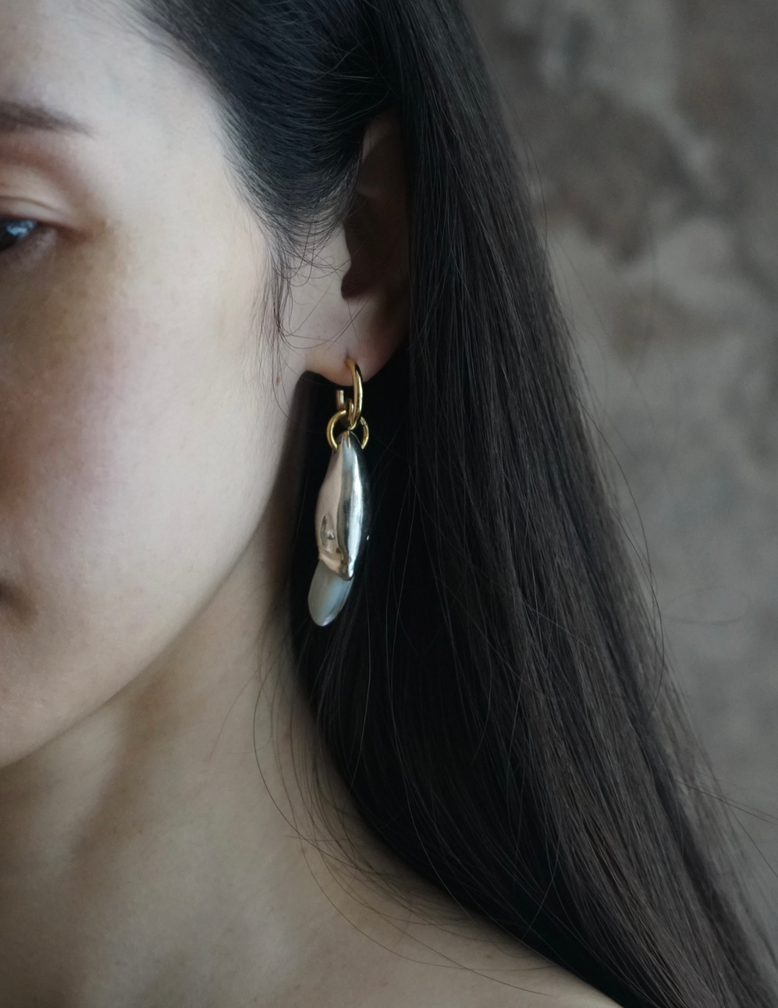 BEATRIZ PALACIOS | Silver Swan Earrings - Single