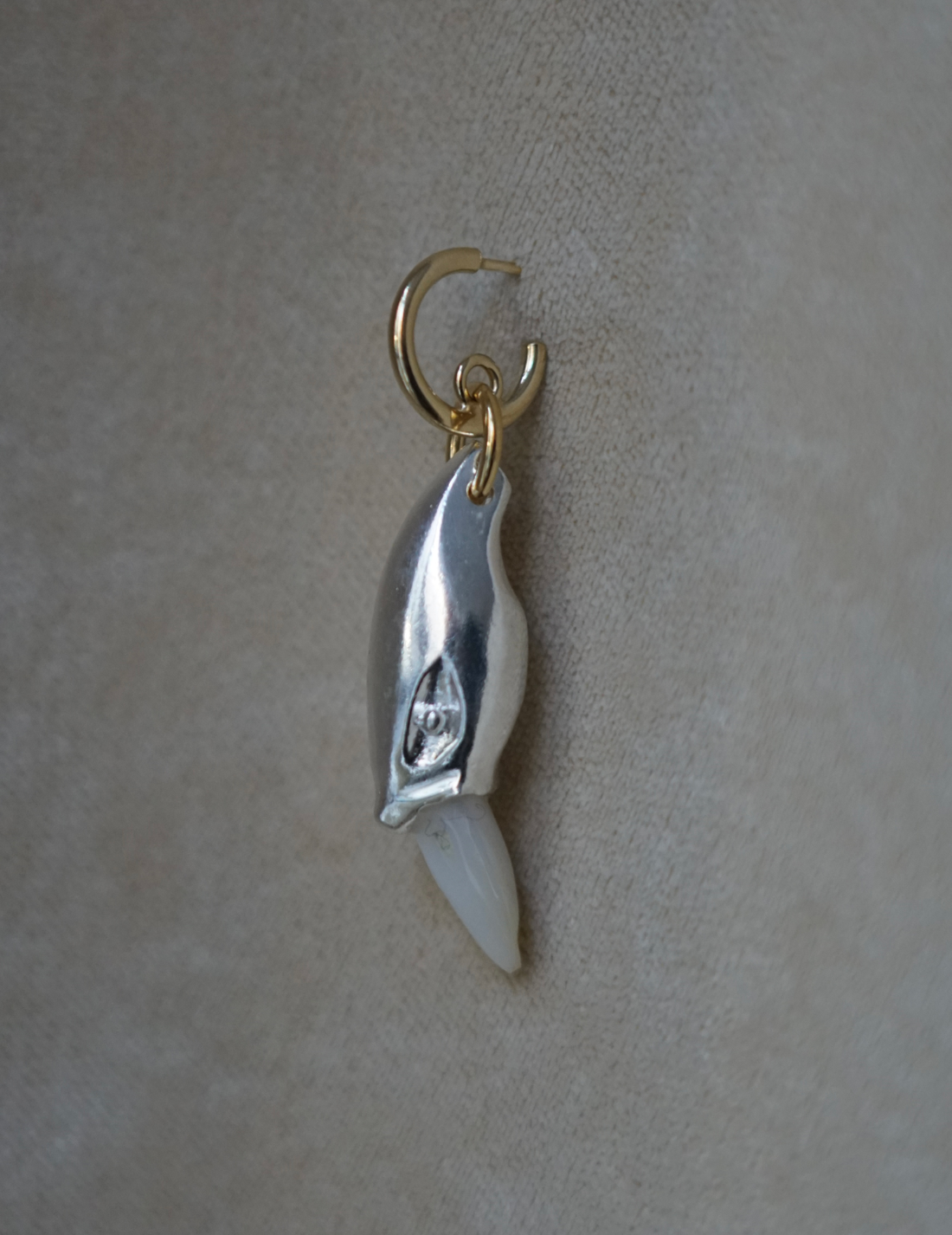 BEATRIZ PALACIOS | Silver Swan Earrings - Single