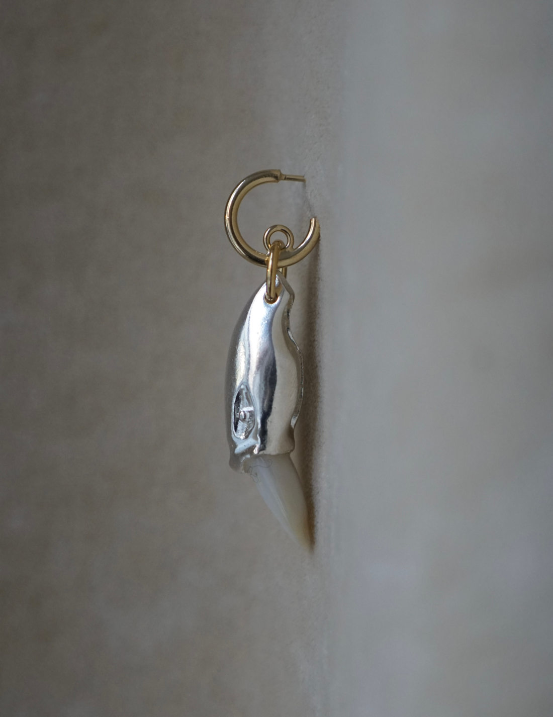 BEATRIZ PALACIOS | Silver Swan Earrings - Single