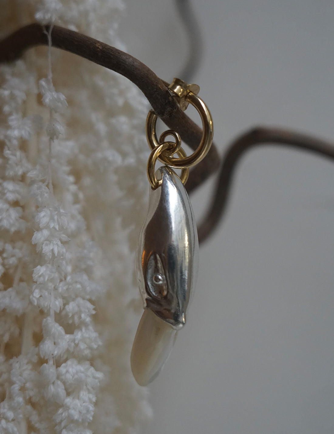 BEATRIZ PALACIOS | Silver Swan Earrings - Single