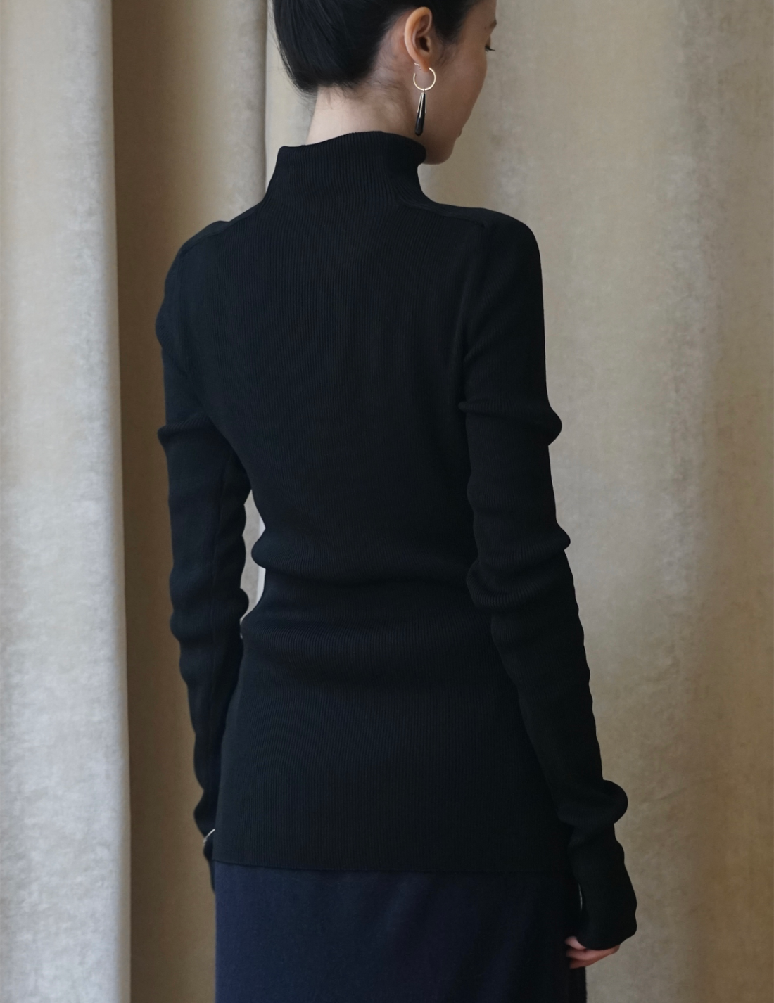 Haut en tricot côtelé à col montant