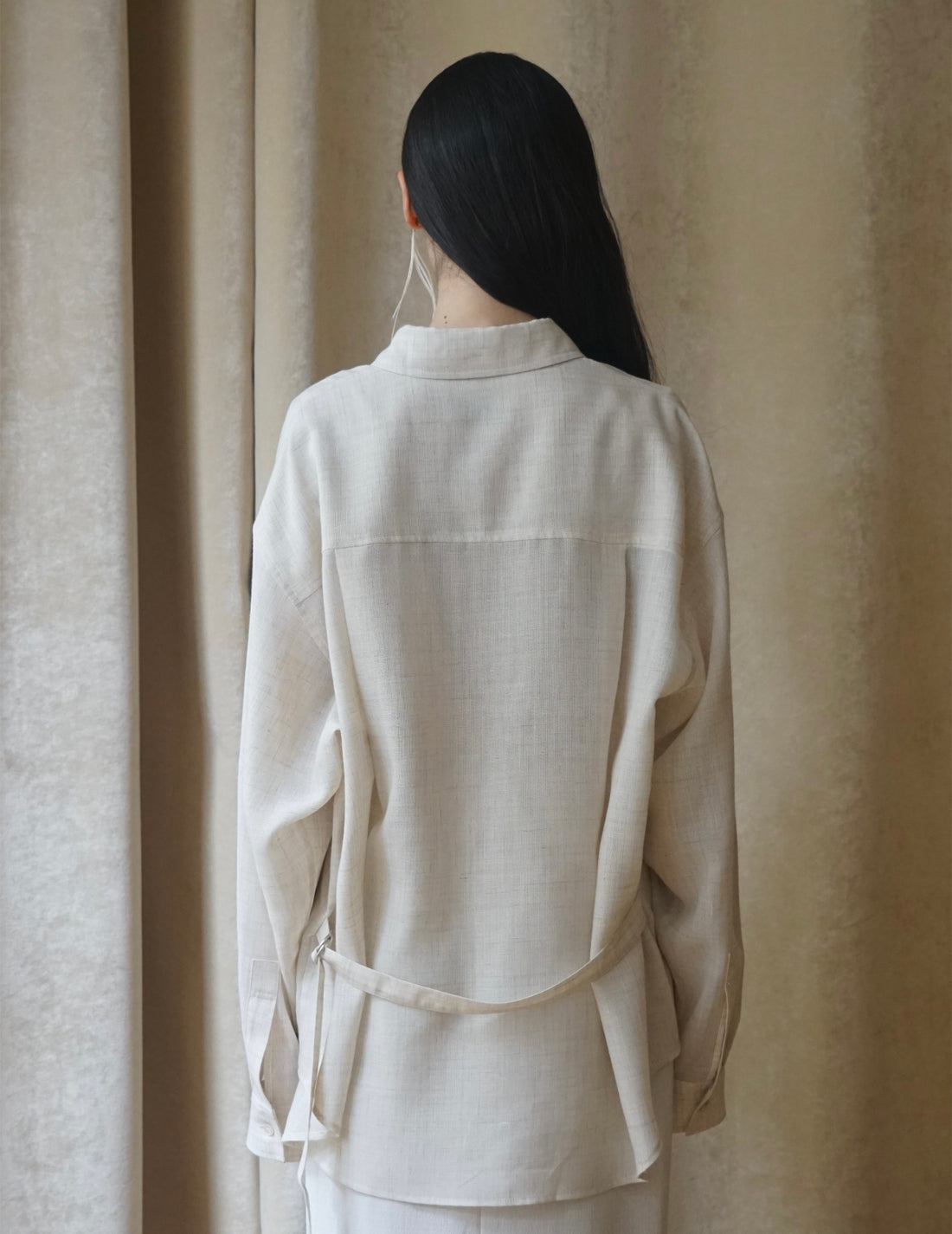 Chemise en lin avec ceinture