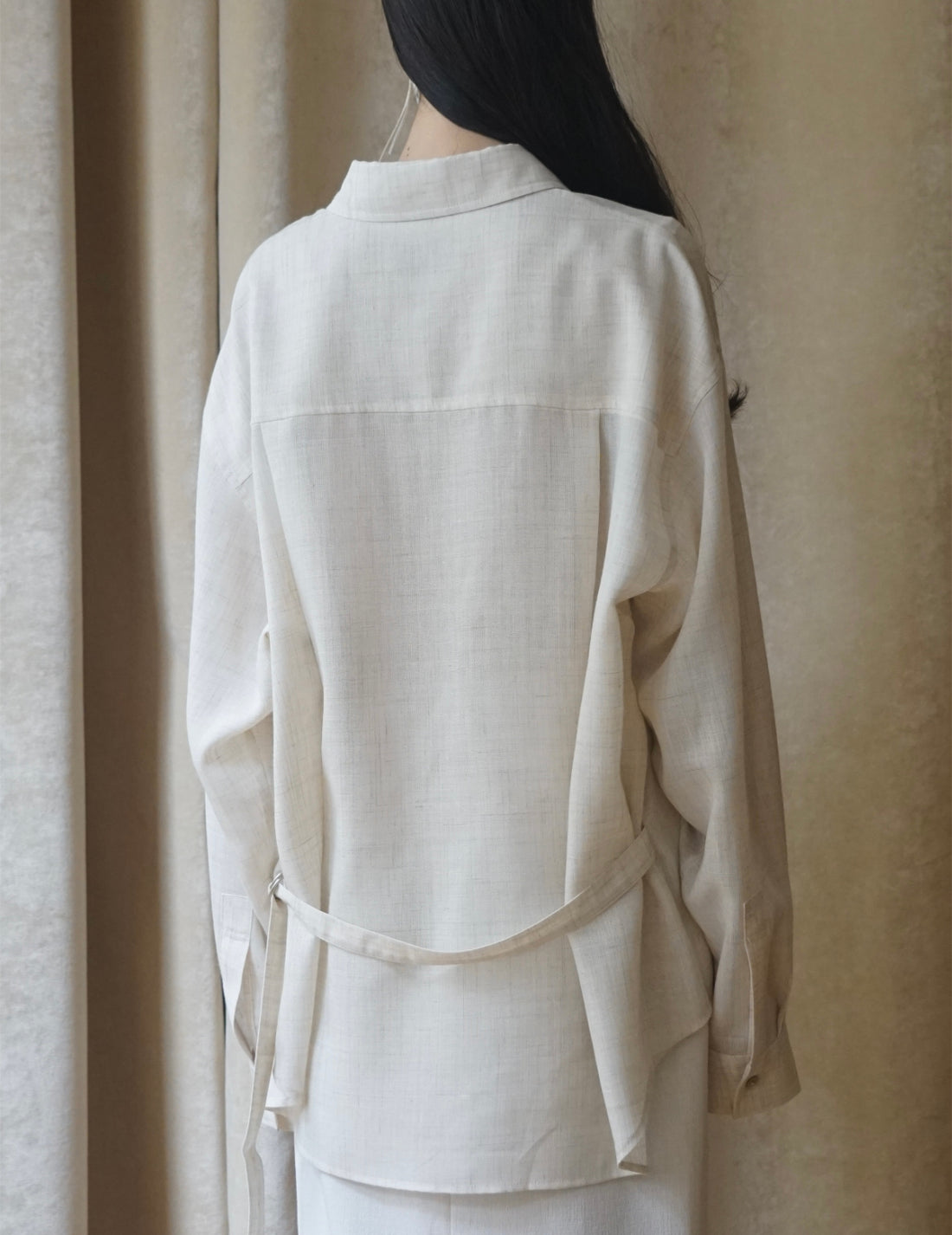 Chemise en lin avec ceinture