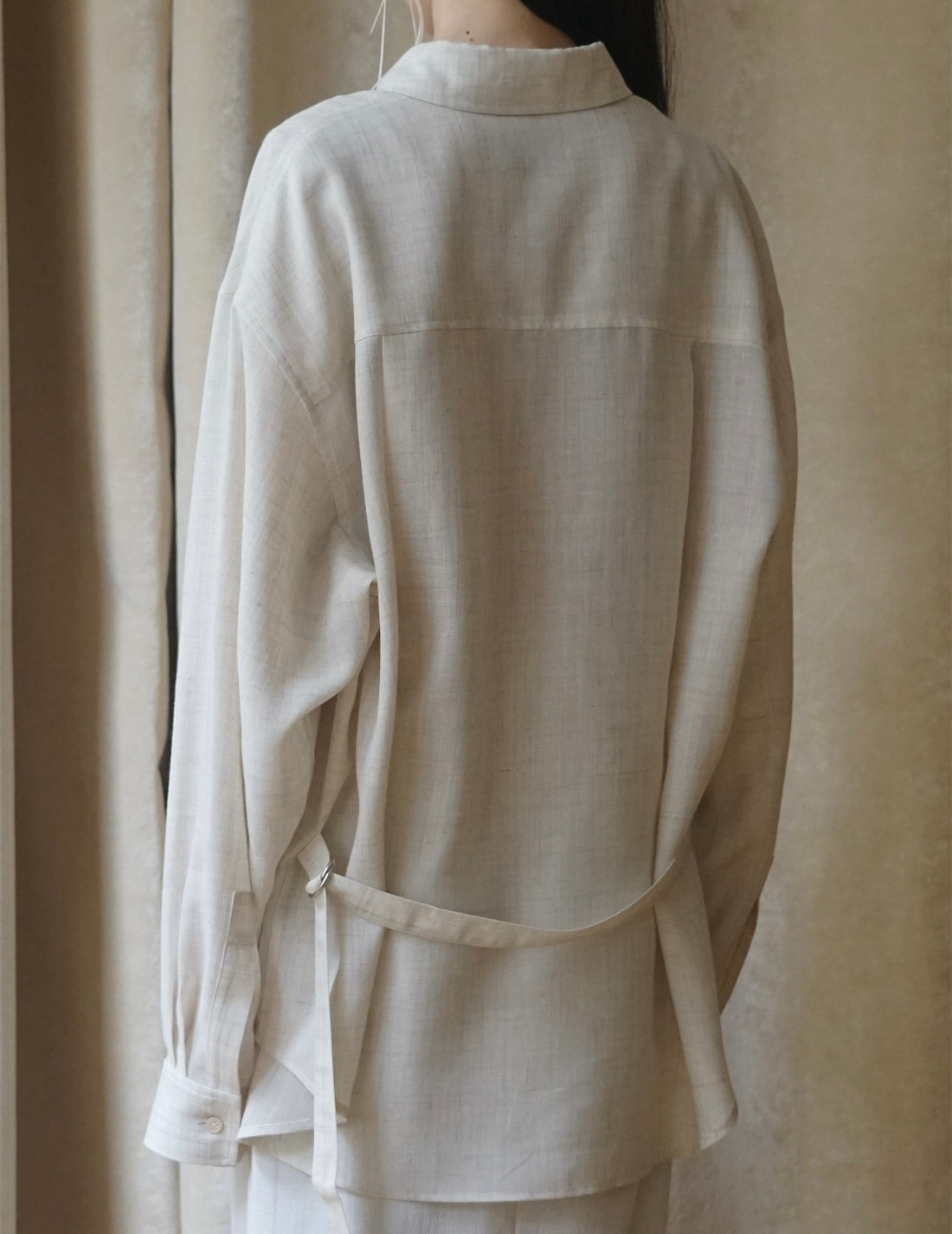 Chemise en lin avec ceinture