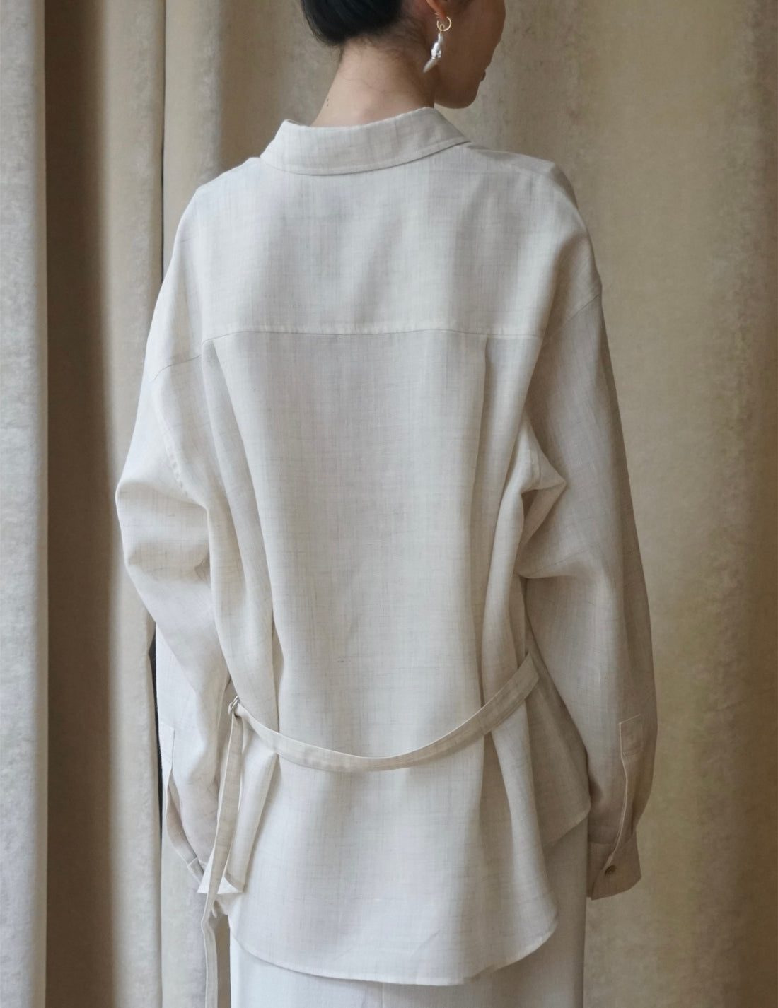 Chemise en lin avec ceinture