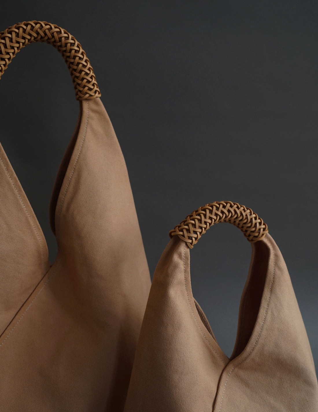 KAMARO’AN | Woven Triangle Bag - Pink - S