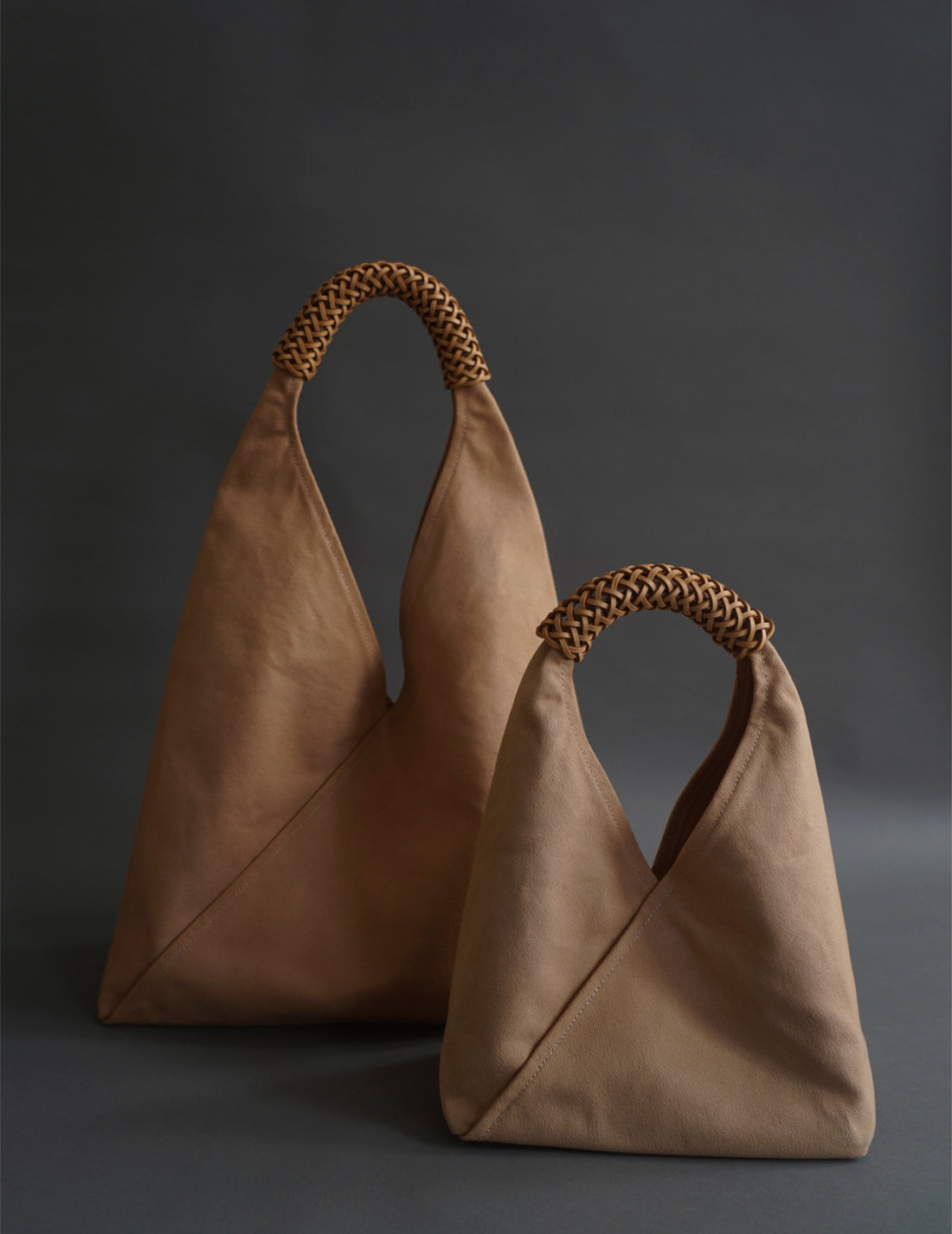 KAMARO’AN | Woven Triangle Bag - Pink - S