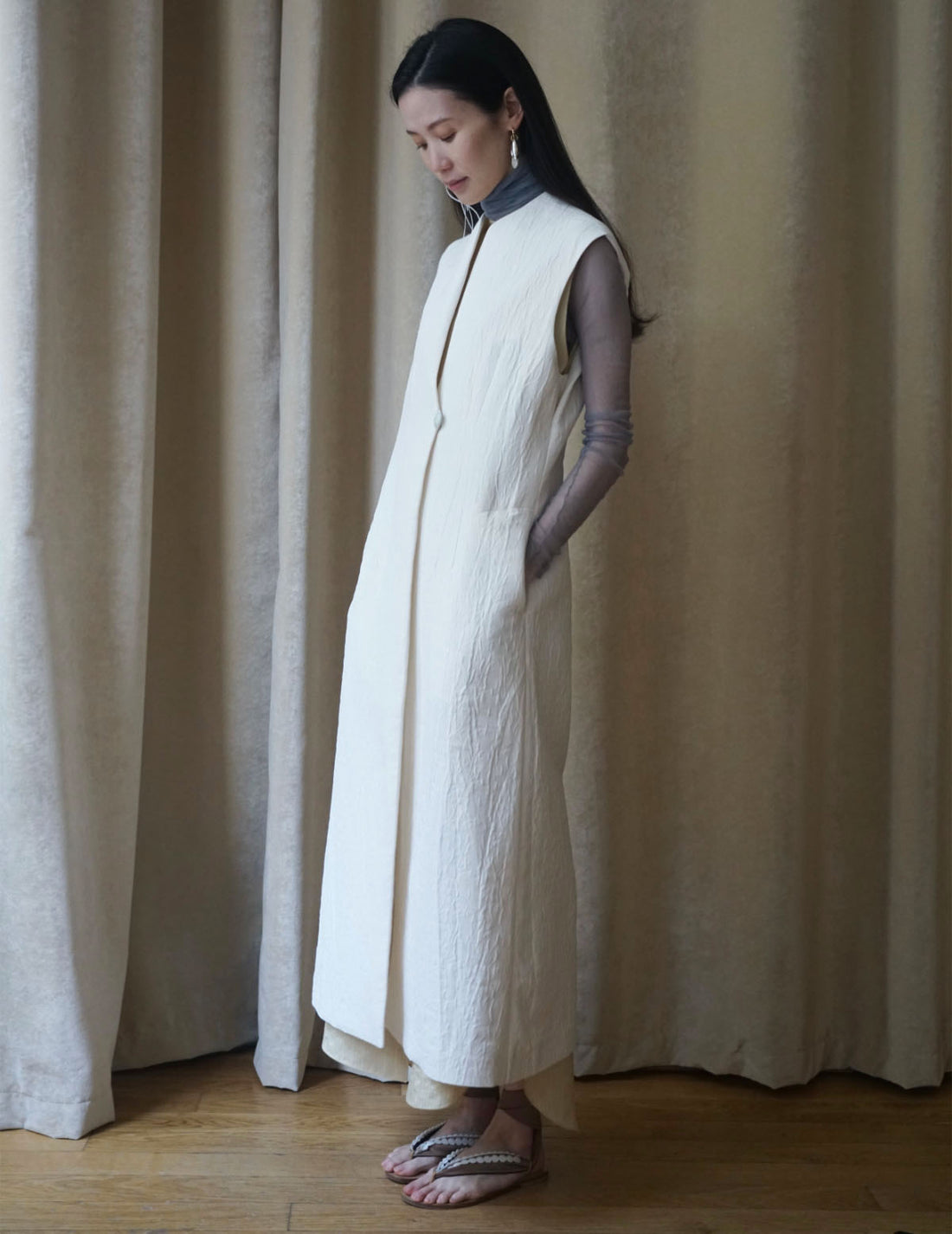 Gilet sans manches teinté en un seul morceau, blanc