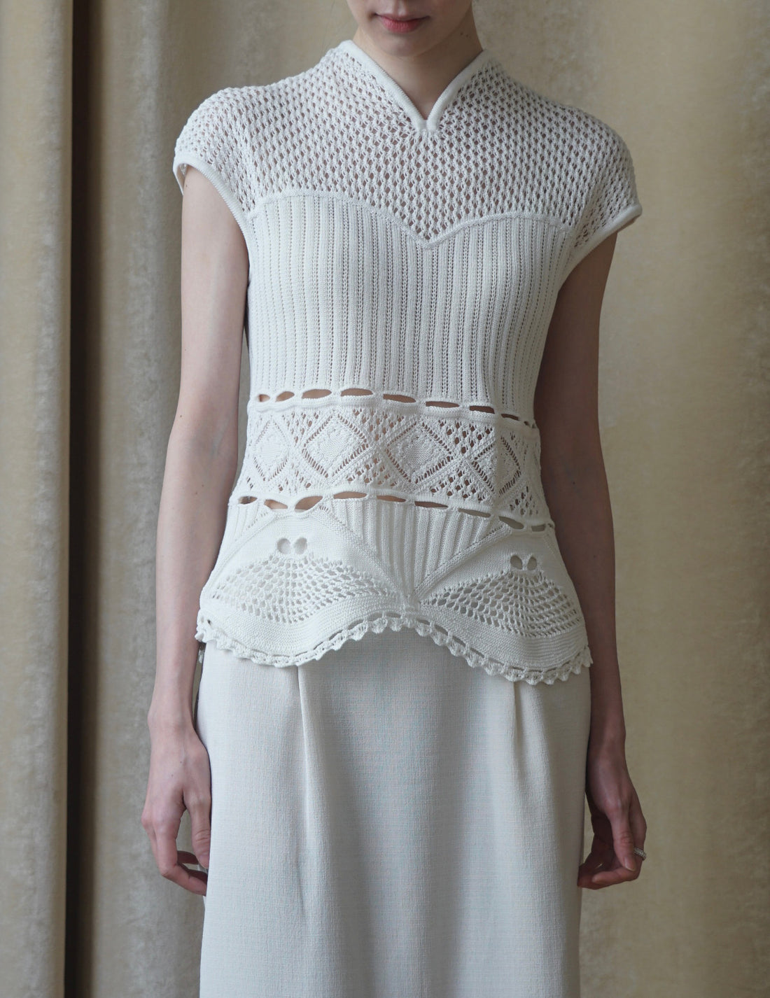 Haut tricoté sans manches en dentelle de coton・Blanc