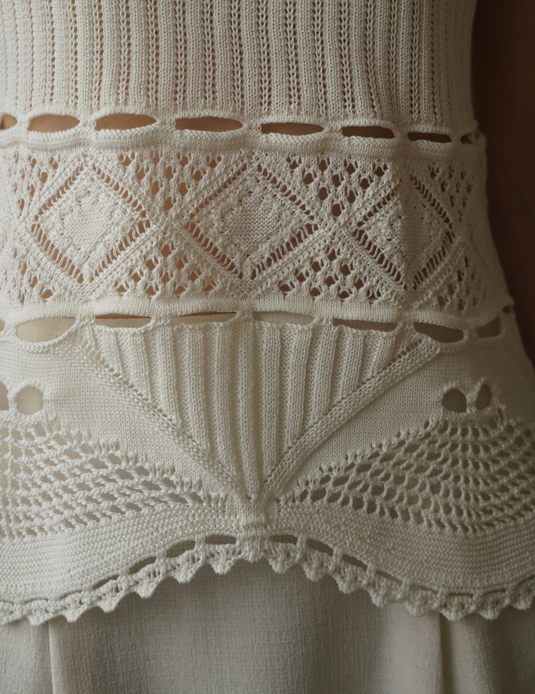 Haut tricoté sans manches en dentelle de coton・Blanc