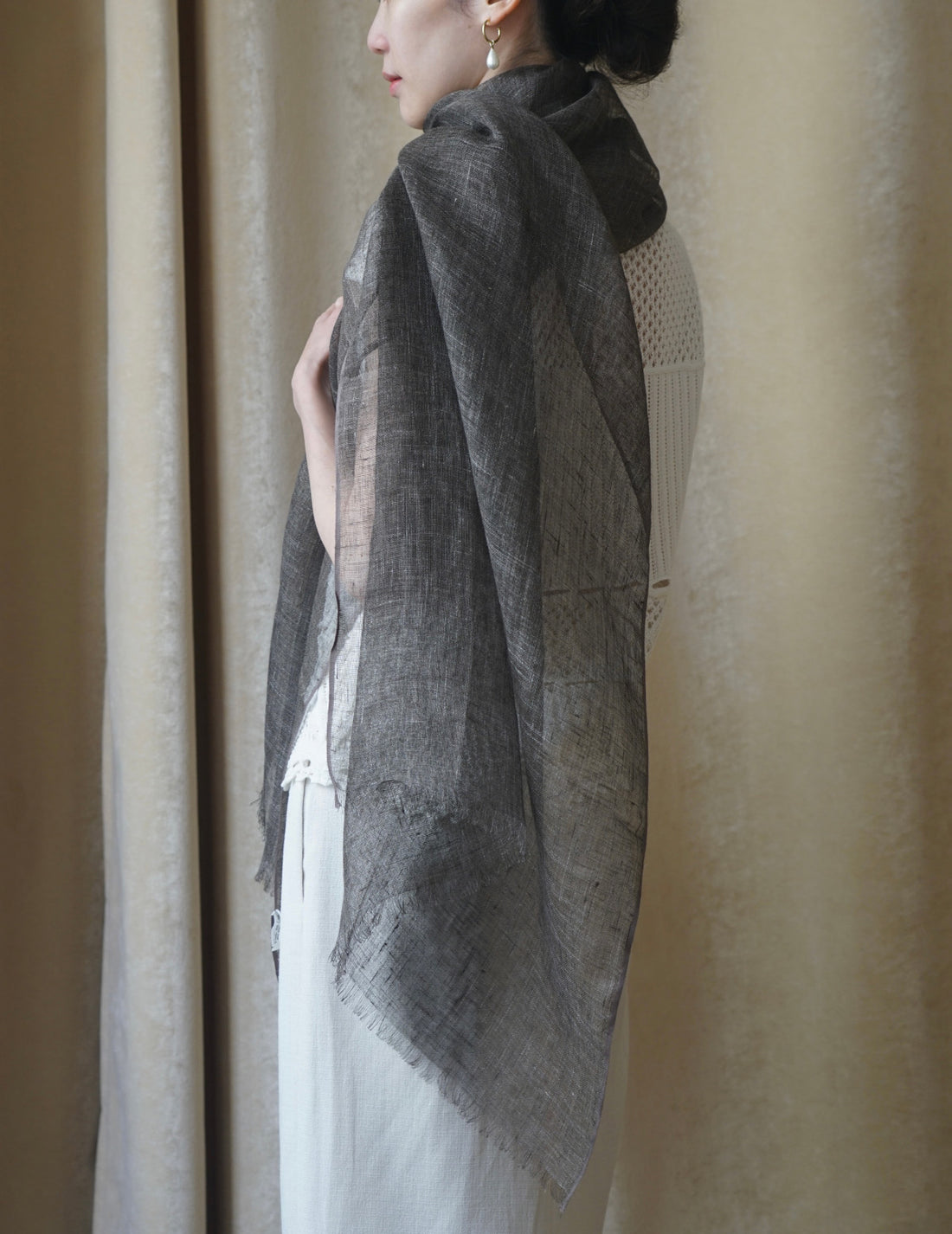 Khadi & Co | Gauze Shawl In Linen・Wood