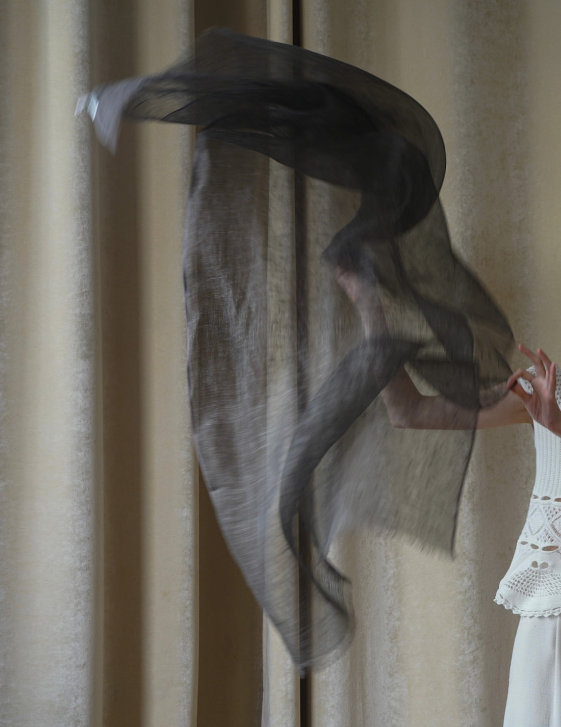 Khadi & Co | Gauze Shawl In Linen・Wood