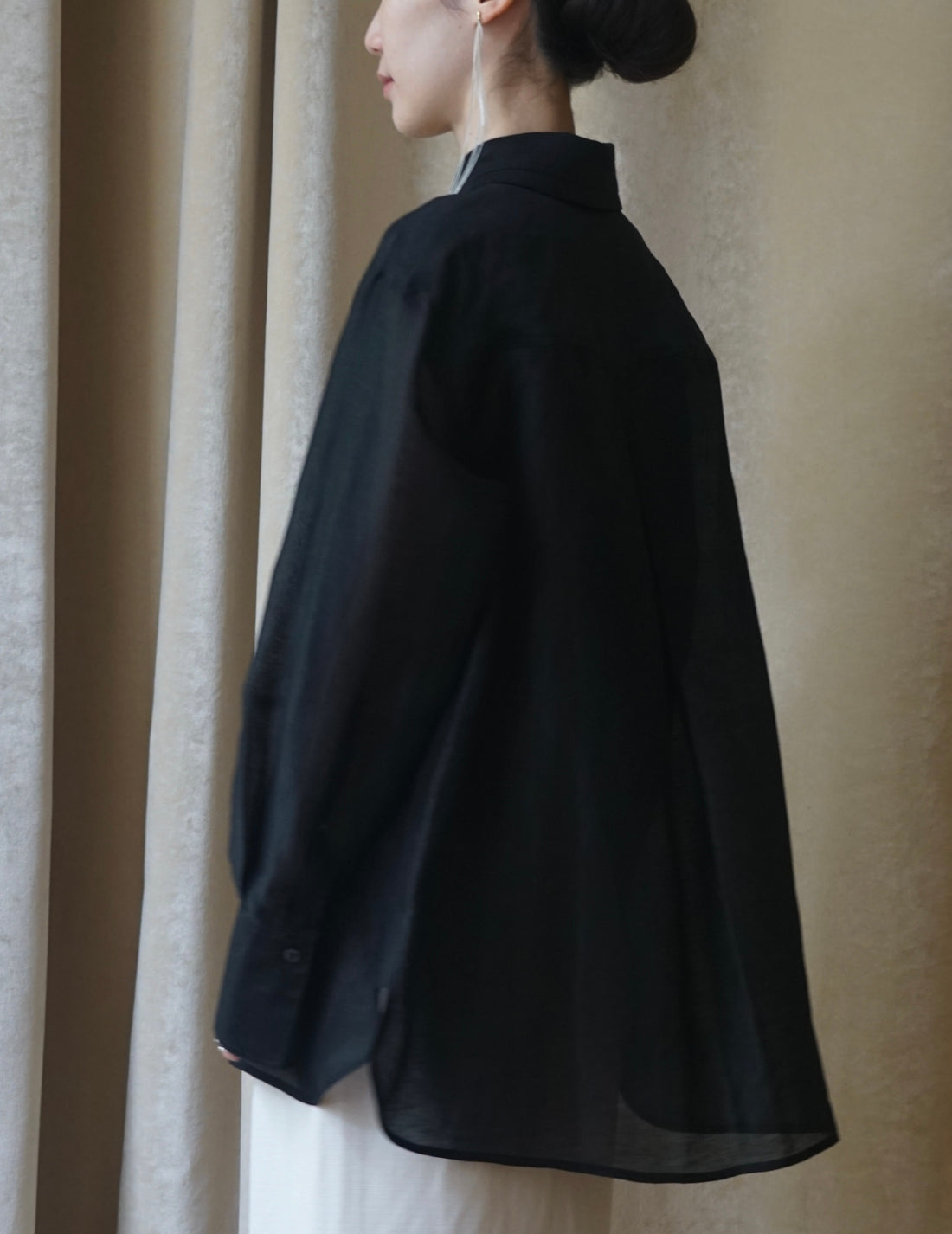 Mark Kenly Domino Tan | Sira Shirt - Black