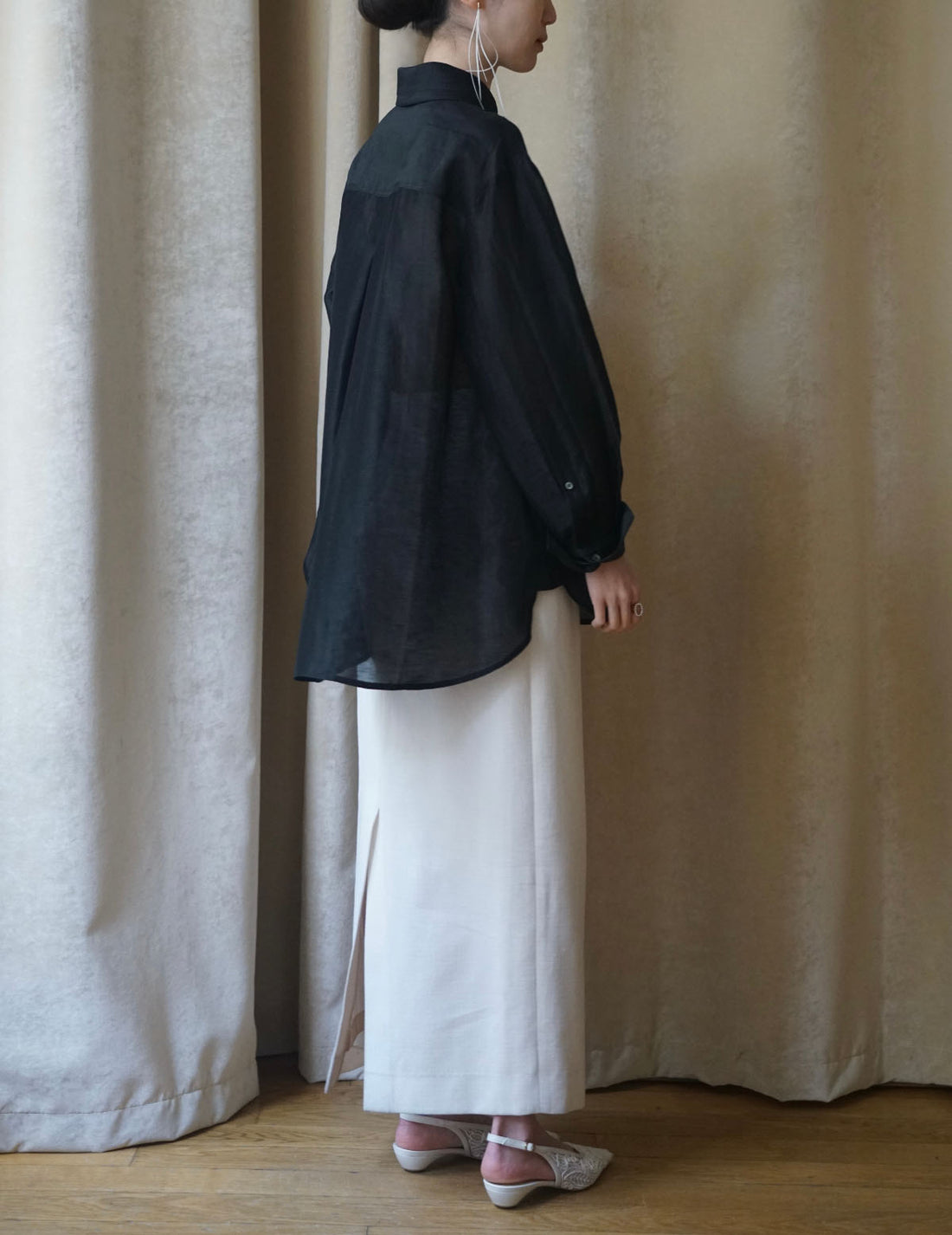 Mark Kenly Domino Tan | Sira Shirt - Black