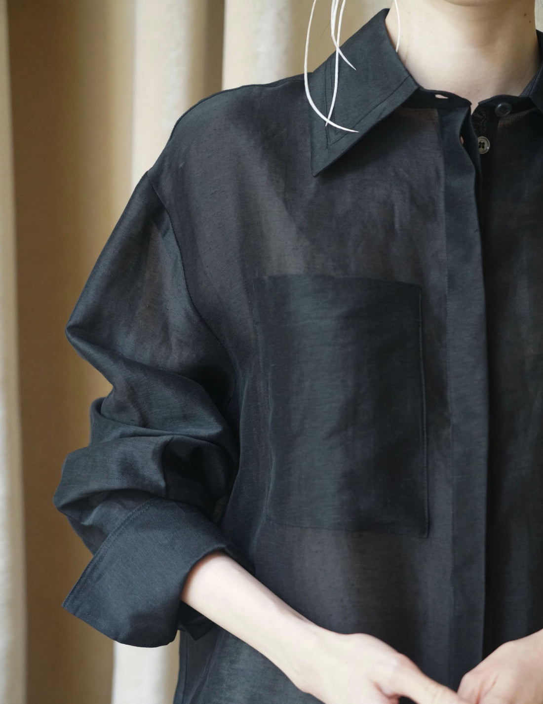 Mark Kenly Domino Tan | Sira Shirt - Black
