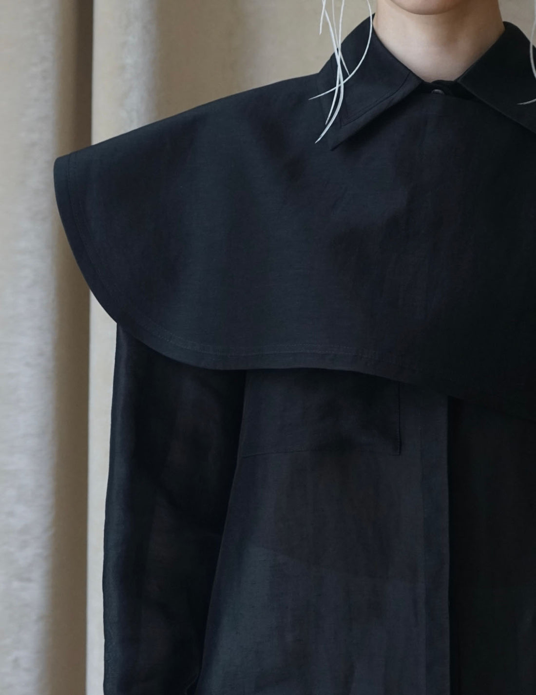 Mark Kenly Domino Tan | Audrey Collar・Black