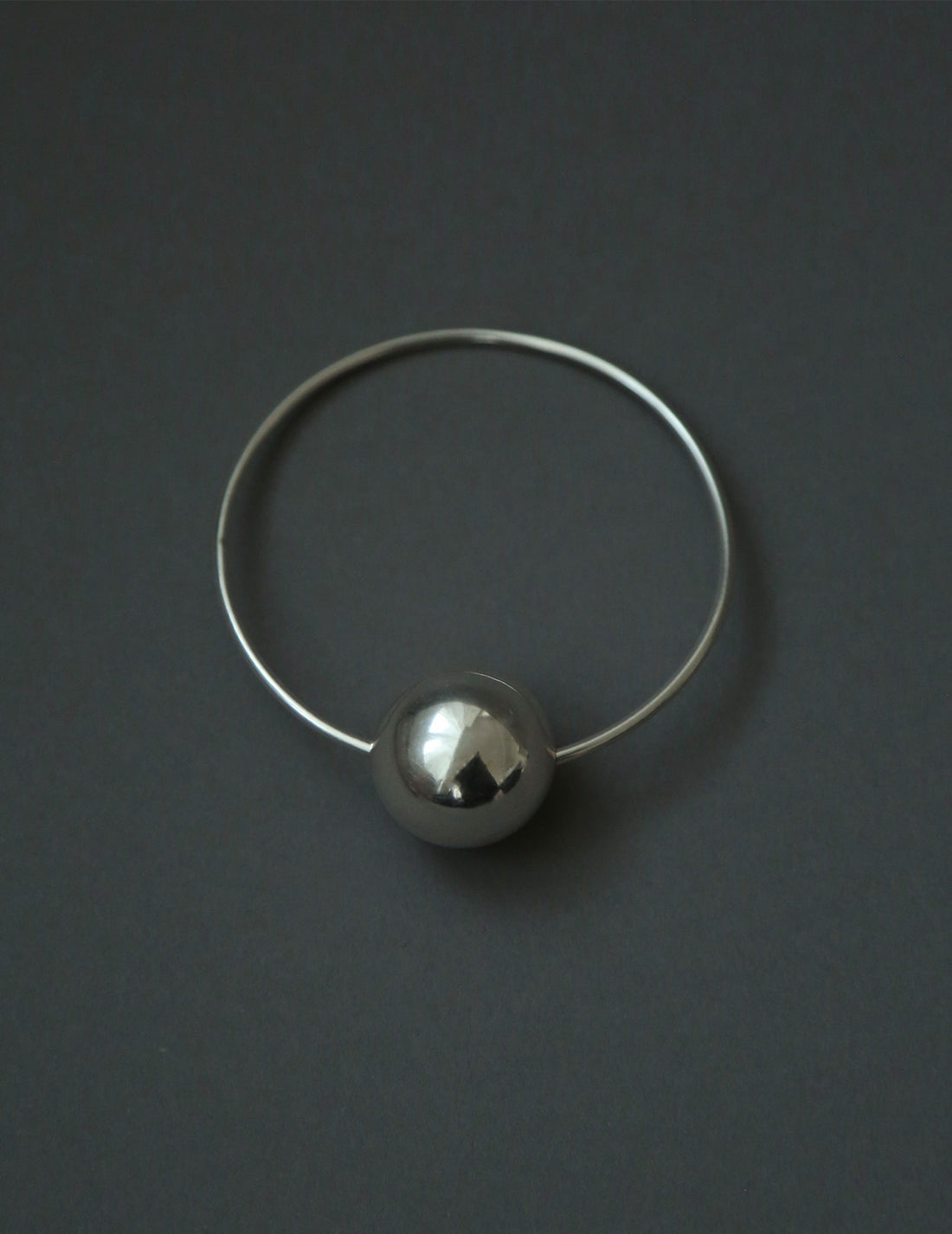 Unité by Adachi Yukari | Silver Sphere Bangle