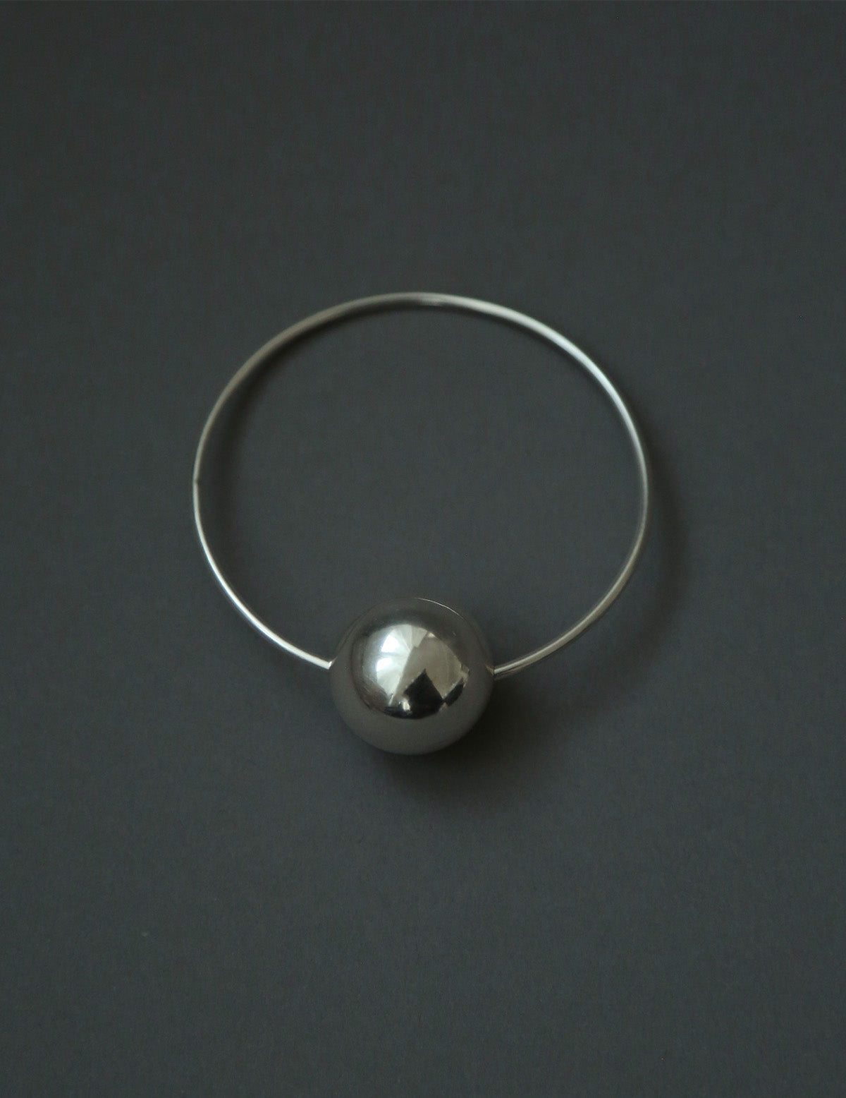 Unité by Adachi Yukari | Silver Sphere Bangle