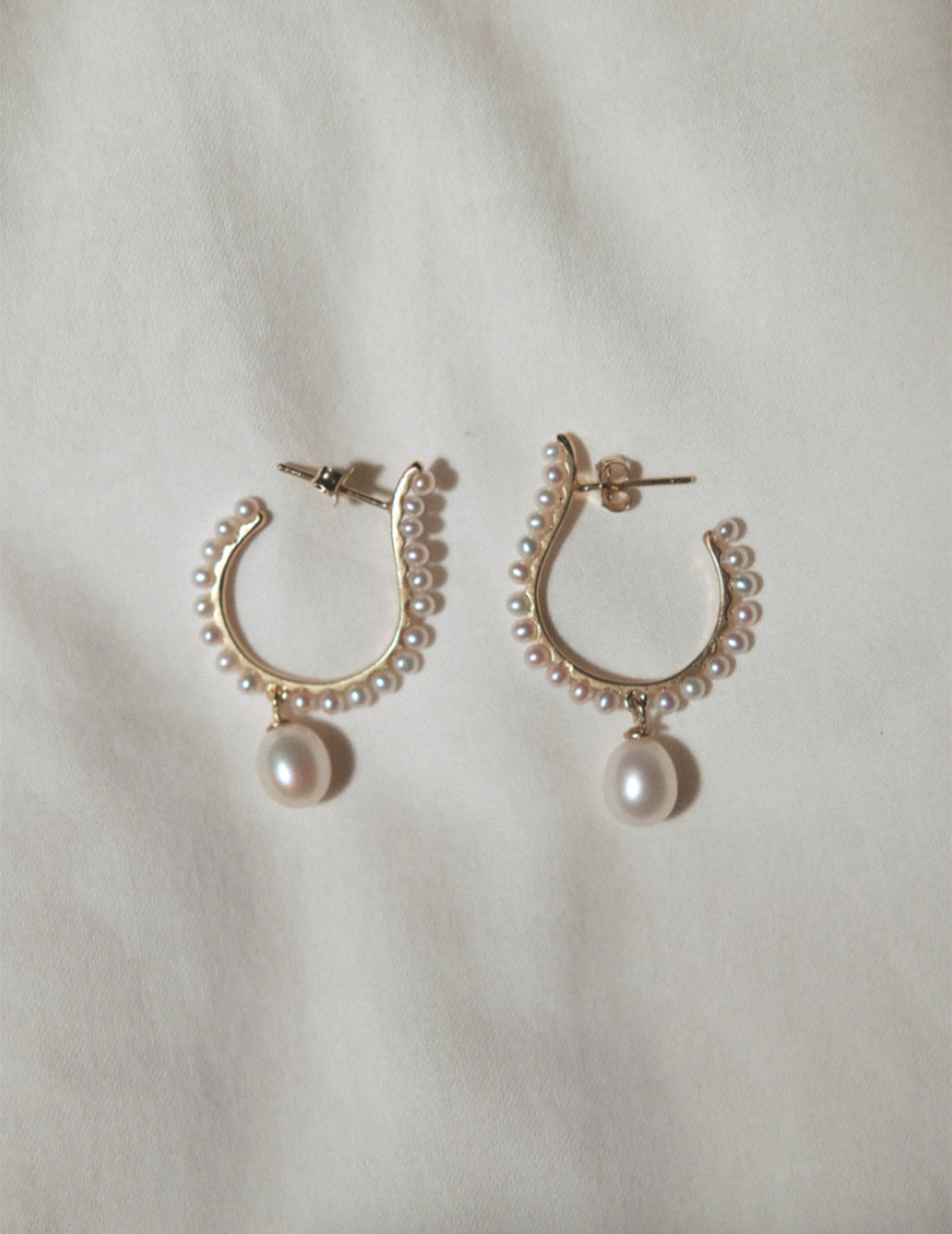 BEATRIZ PALACIOS | White Mourning Earrings