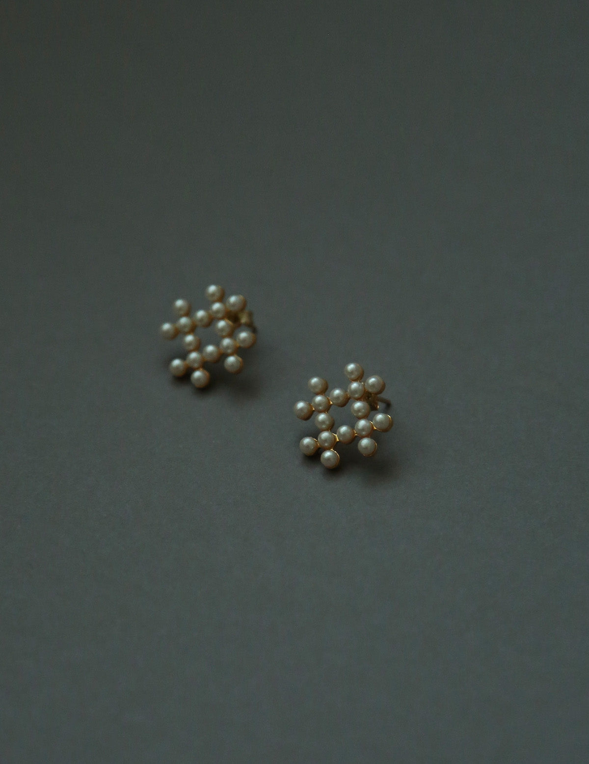 GRID. 02 耳環 Sample