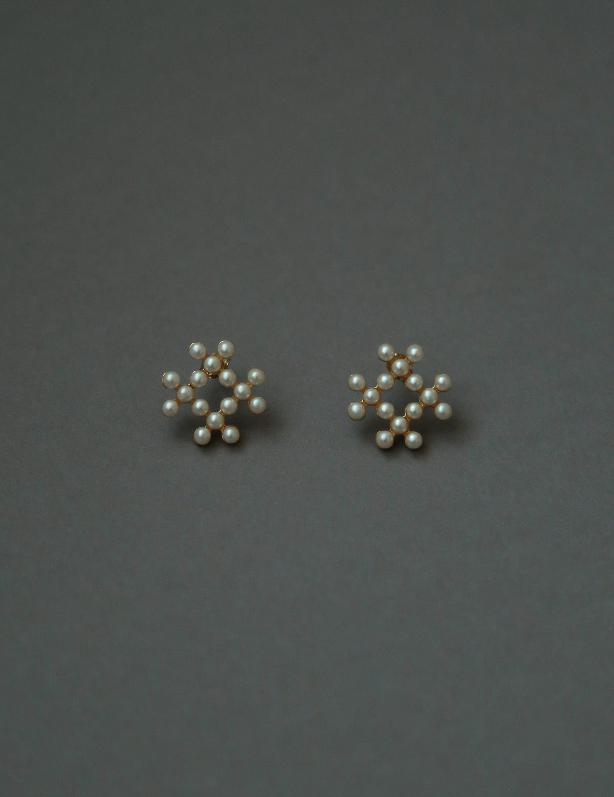 GRID. 02 耳環 Sample