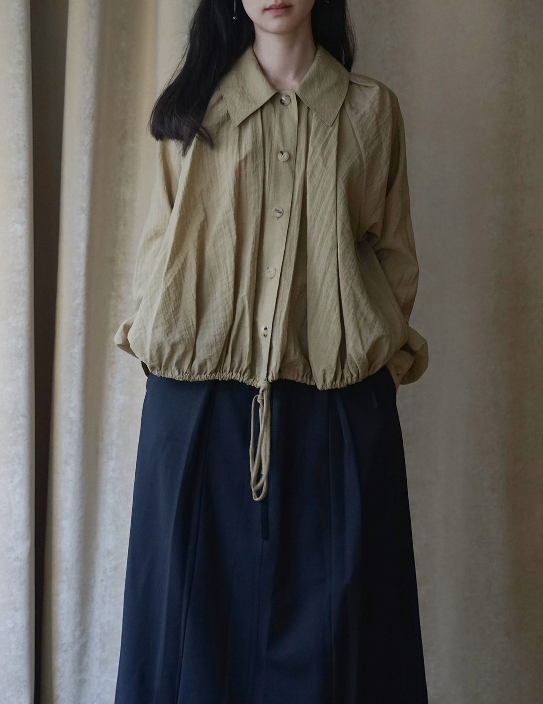 Chemise à fronces et cravate - Sable