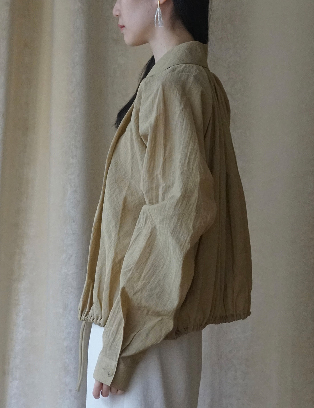 Chemise à fronces et cravate - Sable