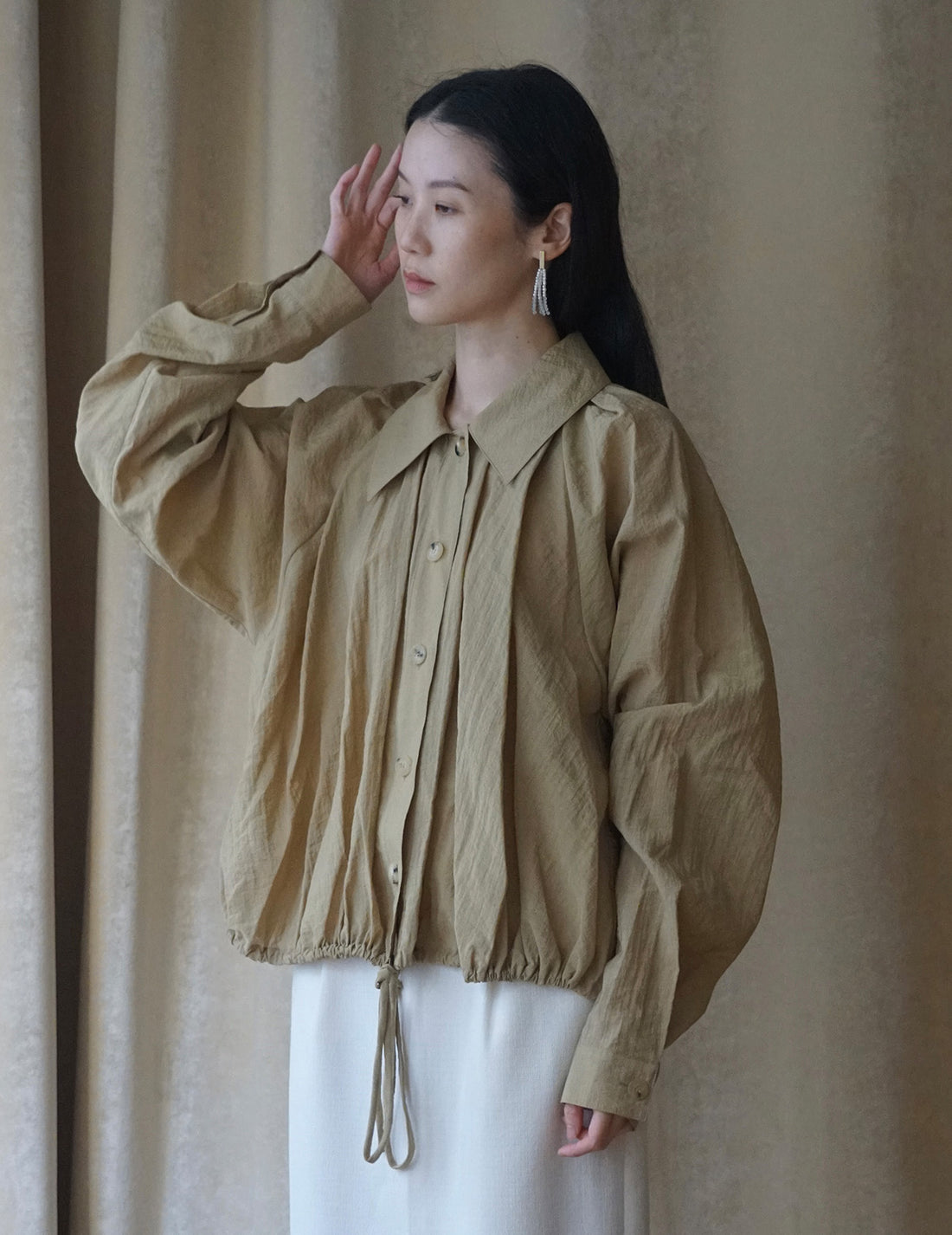 Chemise à fronces et cravate - Sable