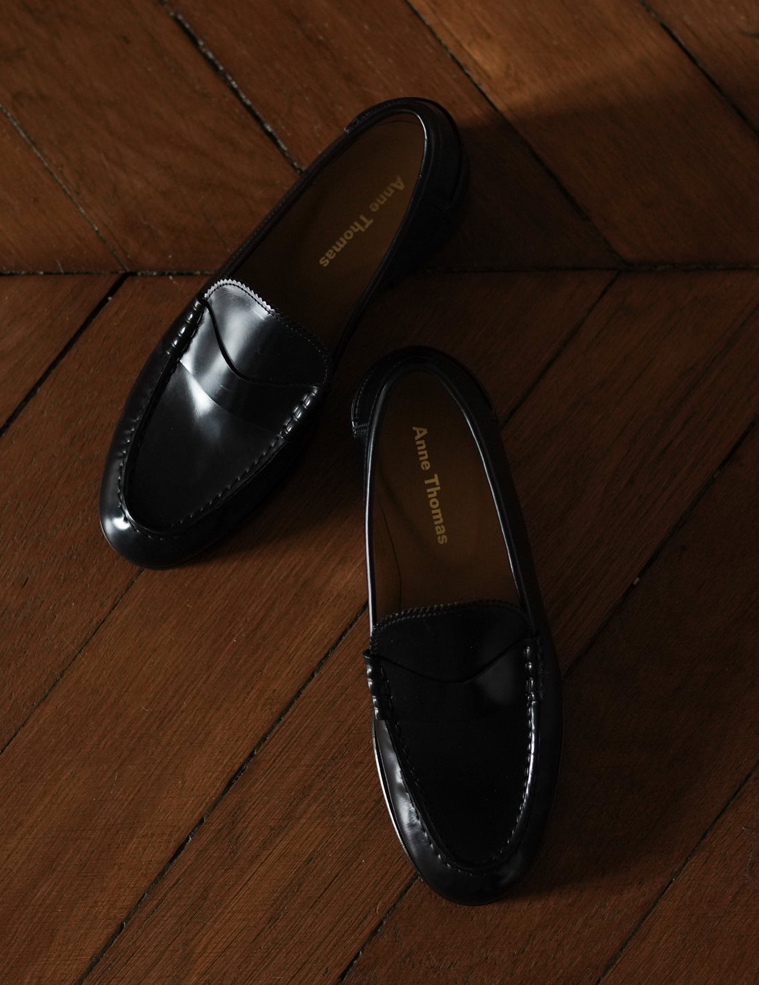 Anne Thomas | Marie Cécile Loafers・Polido Black