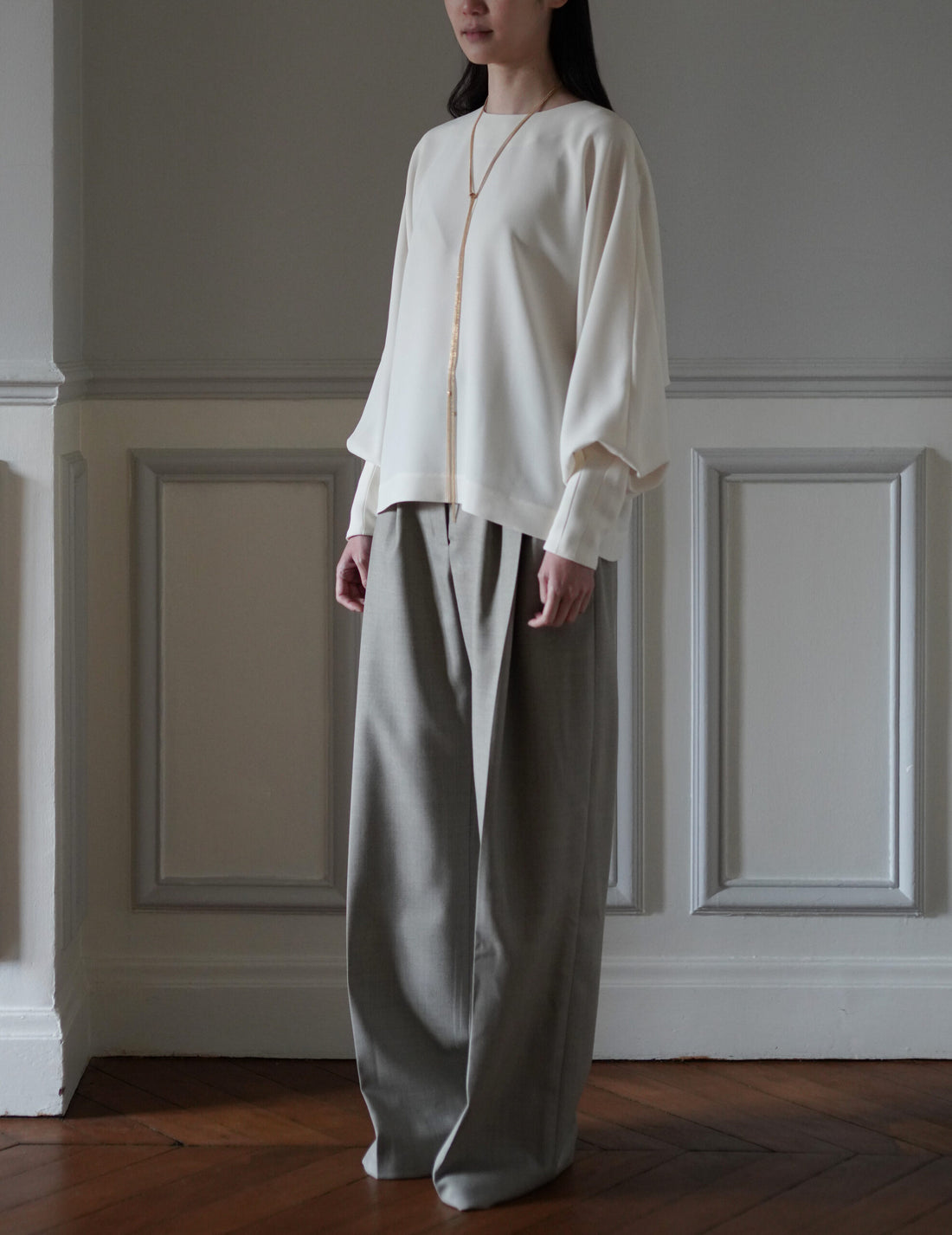 Mark Kenly Domino Tan | Portlyn Pants・Eucalyptus
