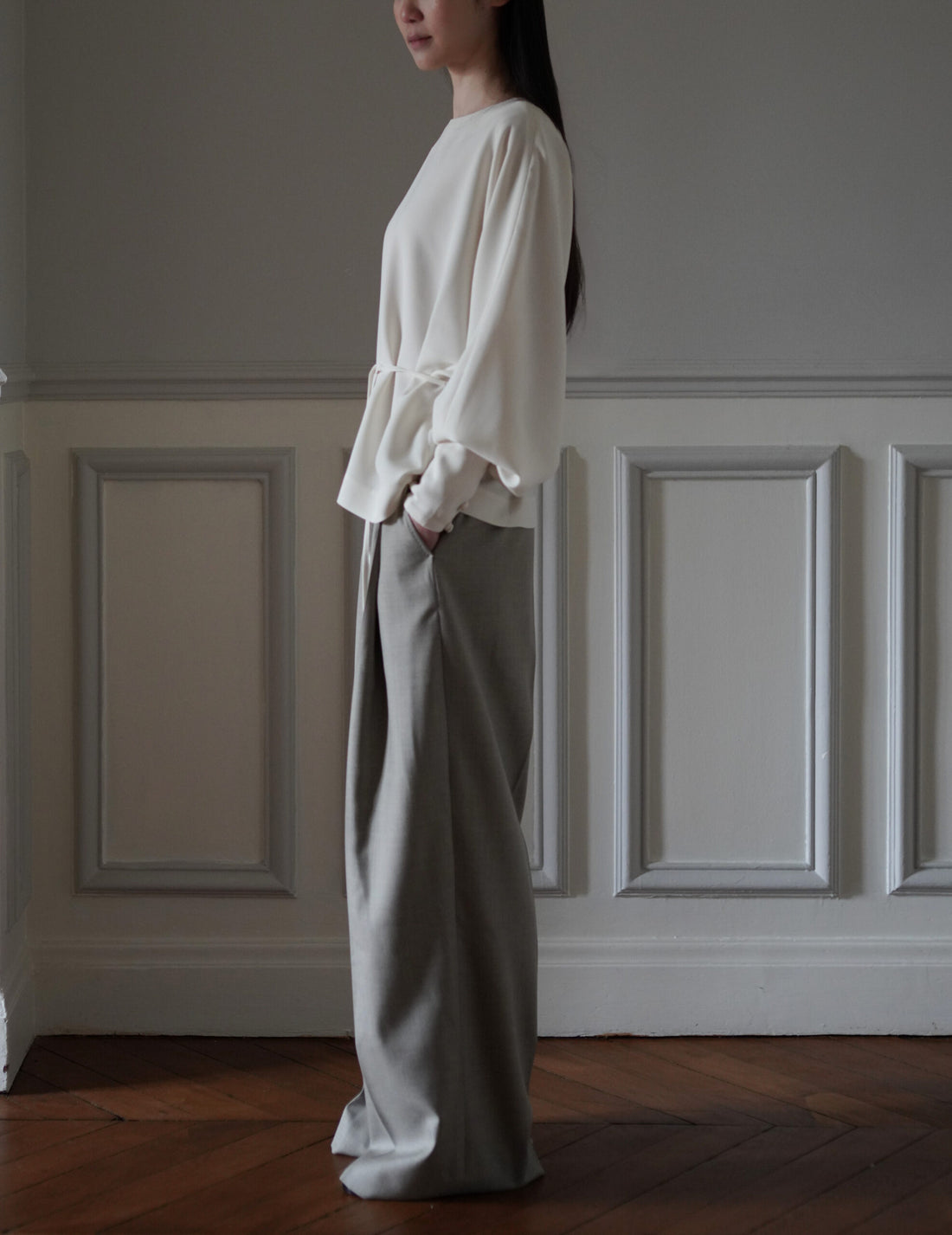 Mark Kenly Domino Tan | Portlyn Pants・Eucalyptus